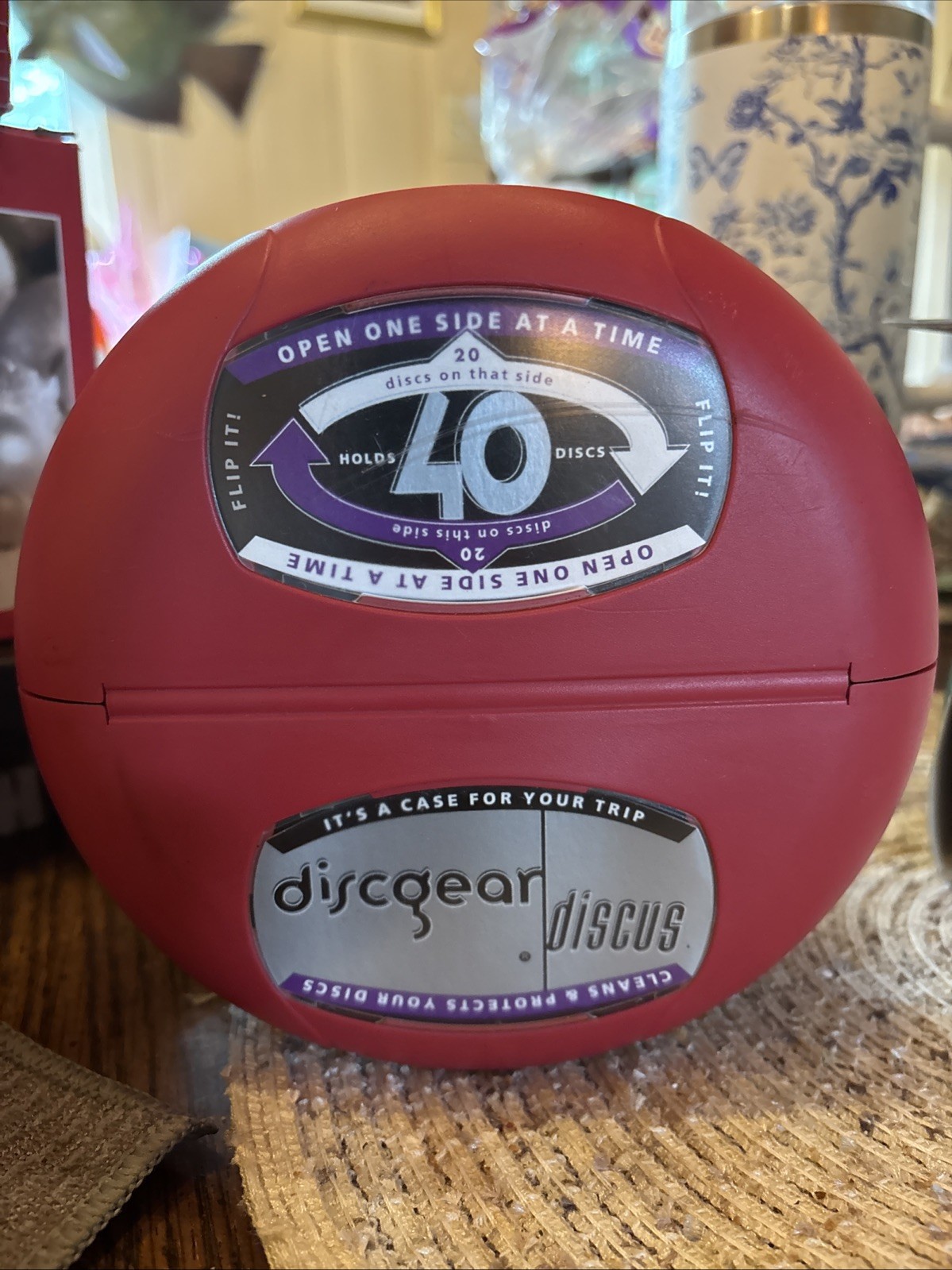 Discgear Discus 40 Disc CD DVD Storage Case Red Silver Portable Media Organizer
