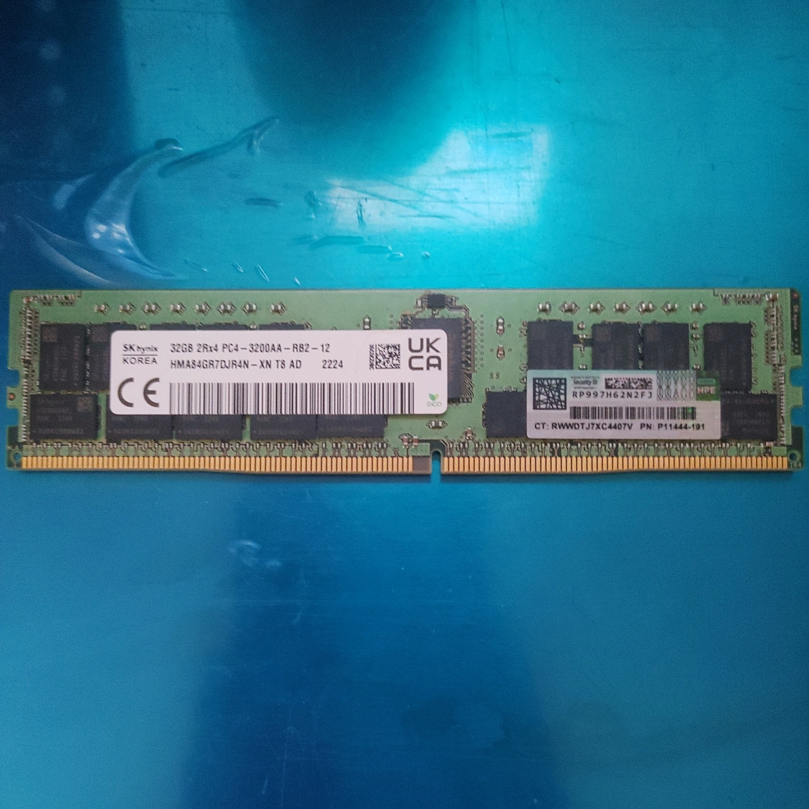 Open Box P11444-191 HPE (1X32GB) 32GB 2Rx4 PC4-3200AA-RB2-12