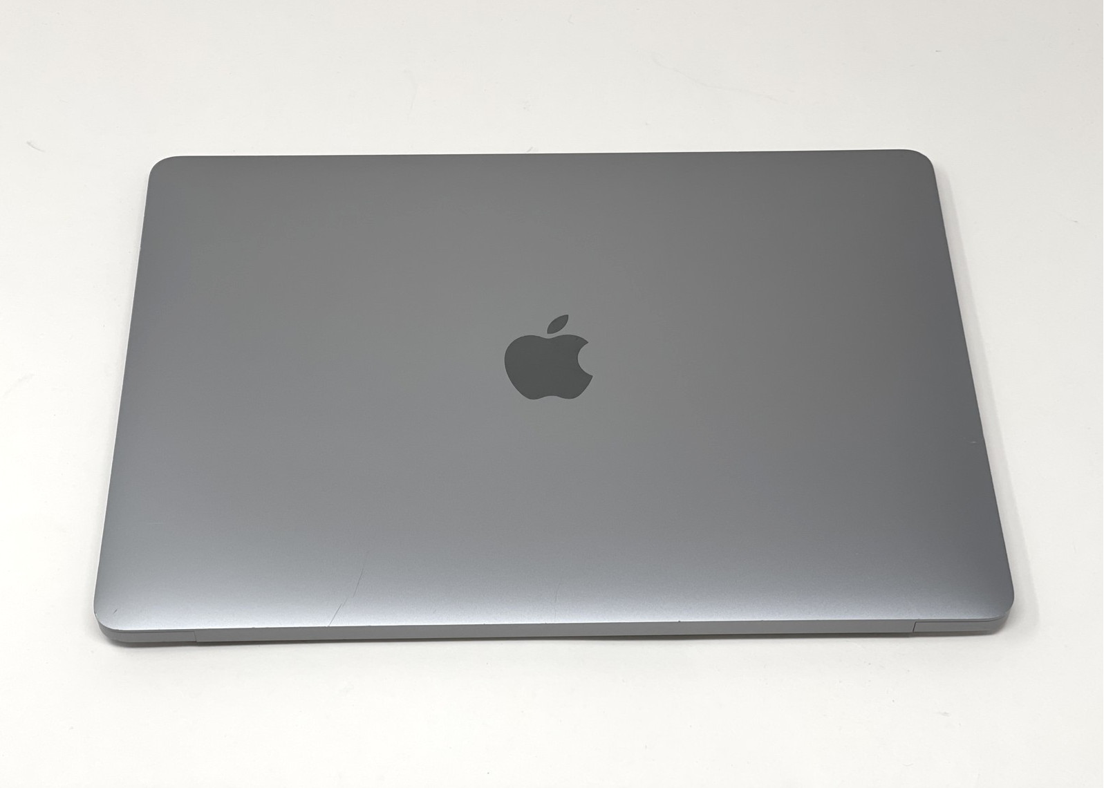 Apple Macbook Air M1 7-Core 13in 256GB SSD 8GB 2020 Space Gray A2337 Defective