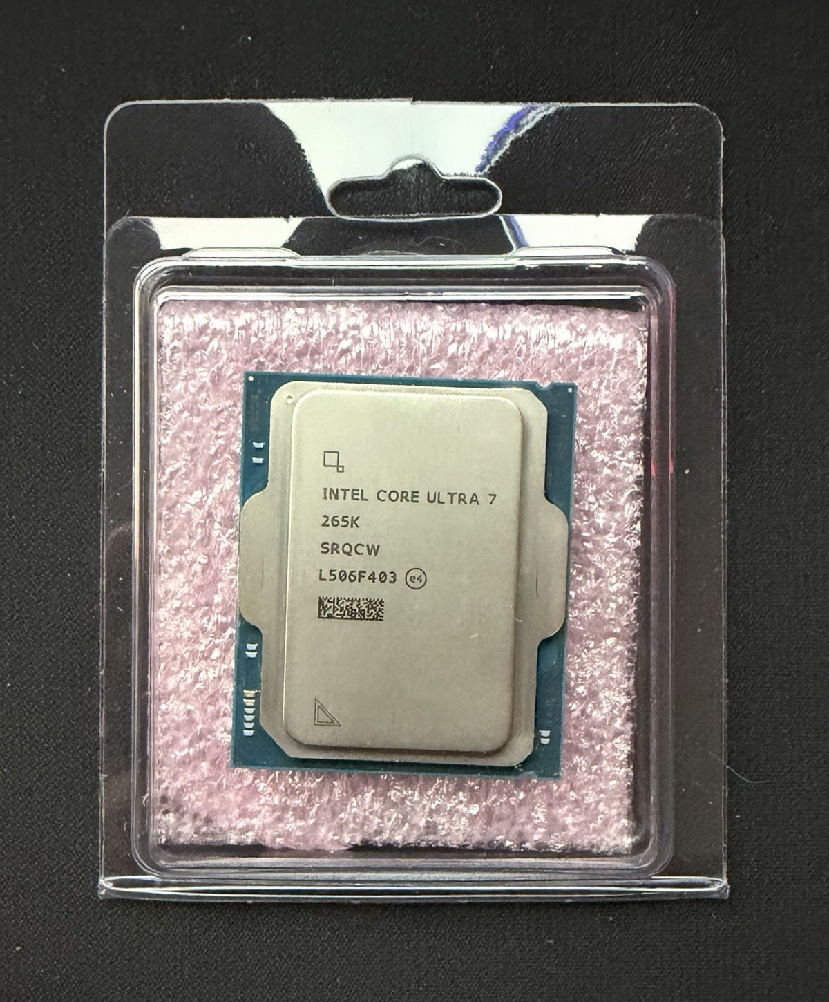 Intel Core Ultra 7 265K Processor 20-Core LGA 1851 3.90GHz MPN SRQCW