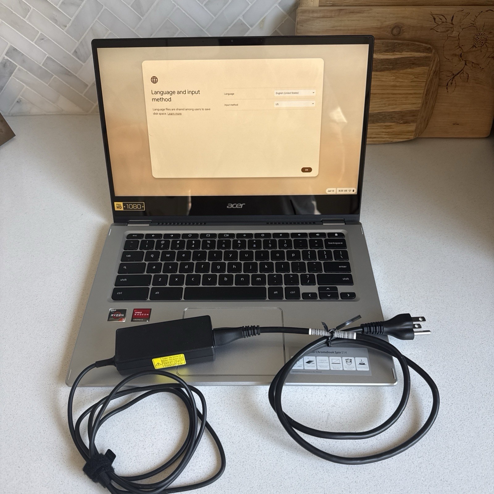 Acer CP514-1H – 14″ Touch 2-in-1 Chromebook – Ryzen 3 @ 2.60GHz 4GB RAM 64GB SSD