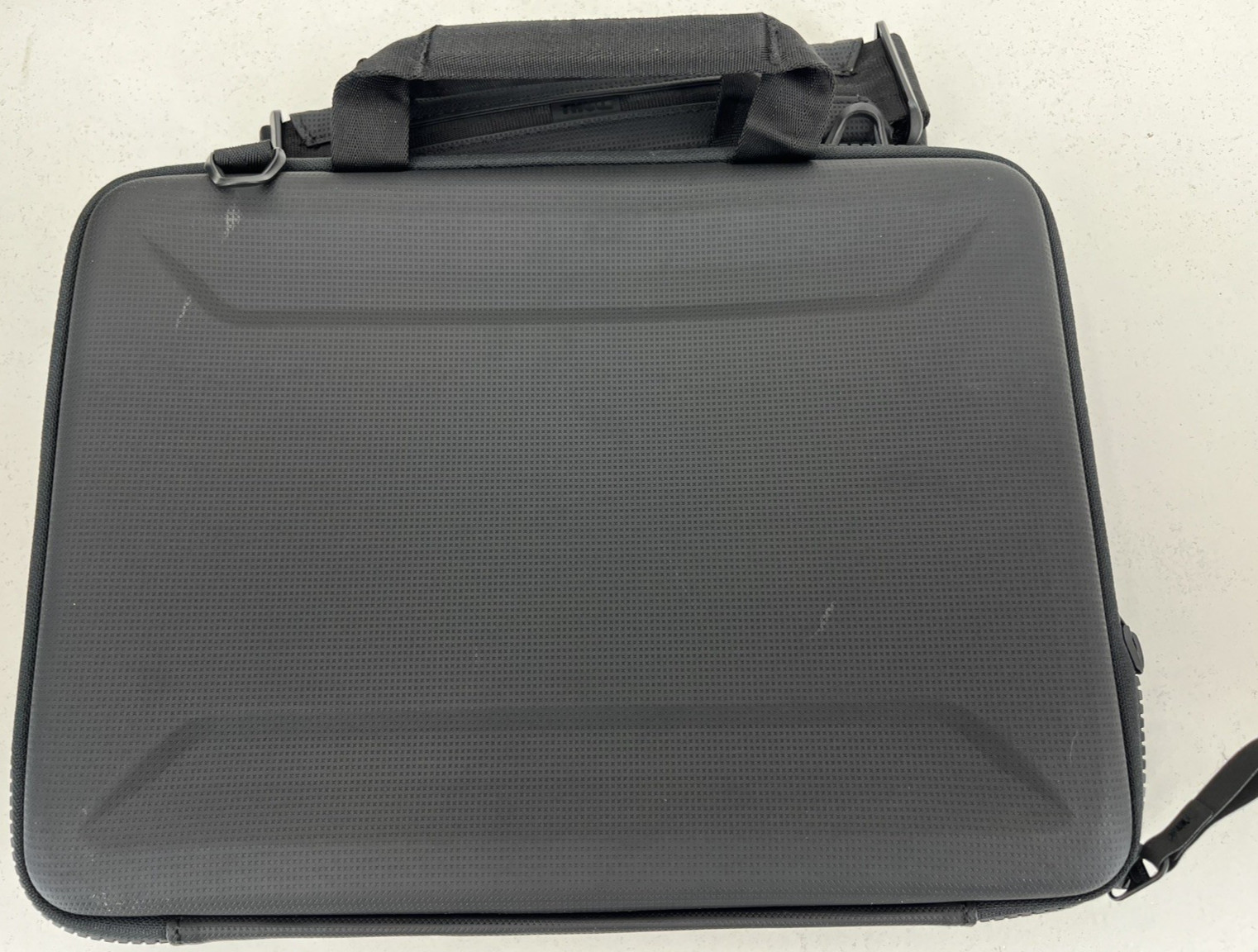 Thule Gauntlet 4 Attache Laptop Briefcase Black Hard Shell 13”, 14” Case