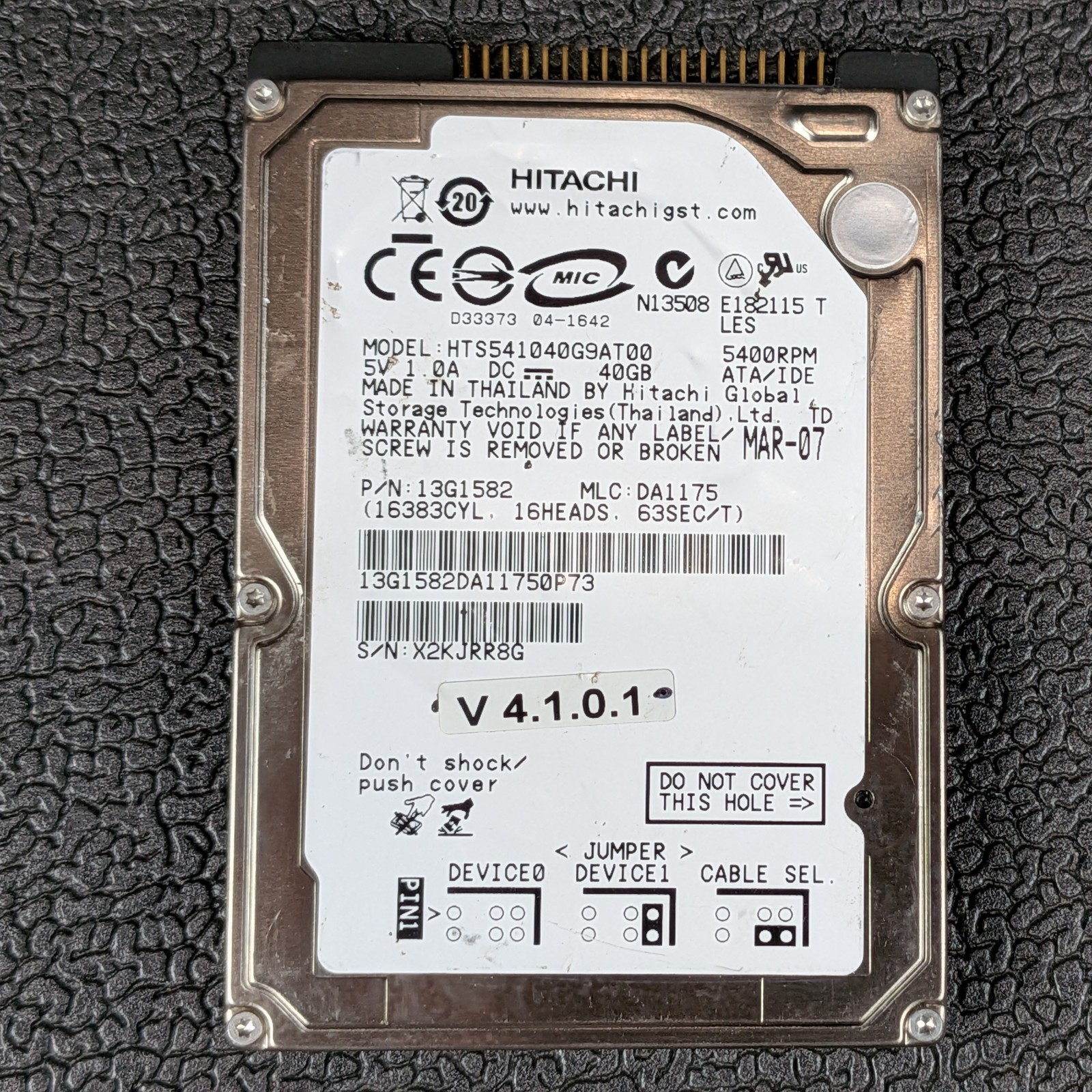 Hitachi Travelstar 40GB 2.5″ IDE Hard Drive – HTS541040G9AT00 – TESTED
