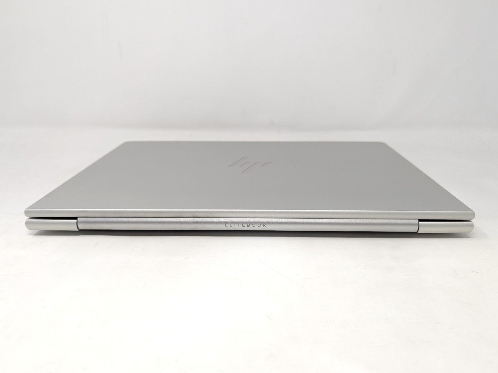 HP EliteBook 840 G9 Laptop – 14″ Intel Core i7-1265U 16GB DDR5 512GB SSD No OS