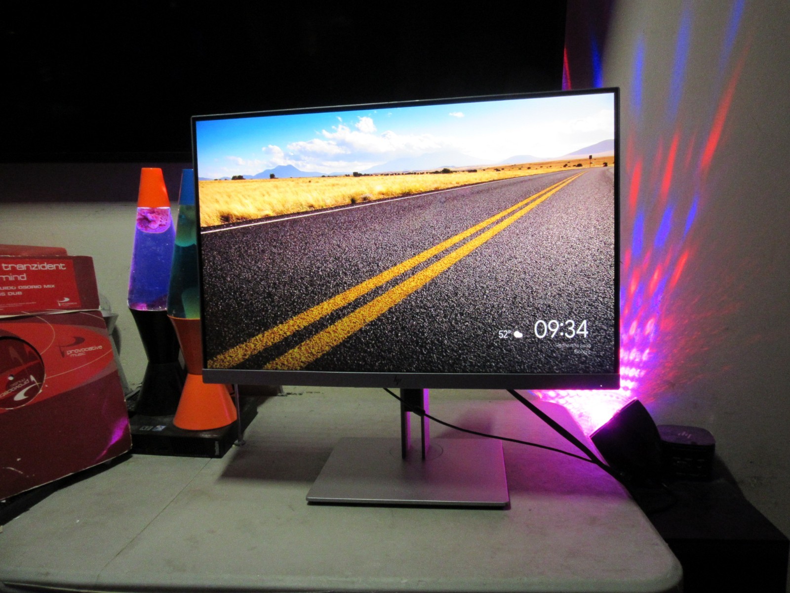 Beautiful HP E243i EliteDisplay 24” IPS LED Monitor WUXGA 1920 x 1200 DP HDMI