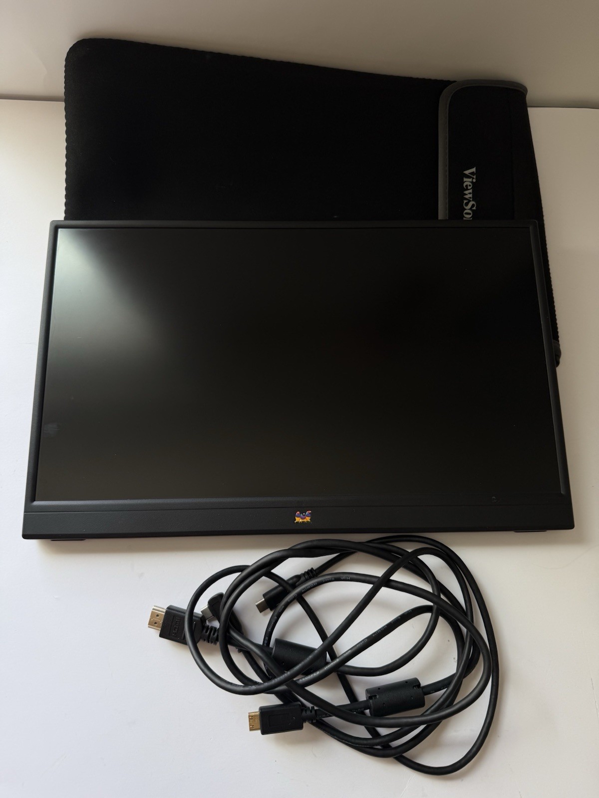 ViewSonic VA1655 Portable IPS Monitor 15.6″ 1080P, USB-C, Mini-HDMI