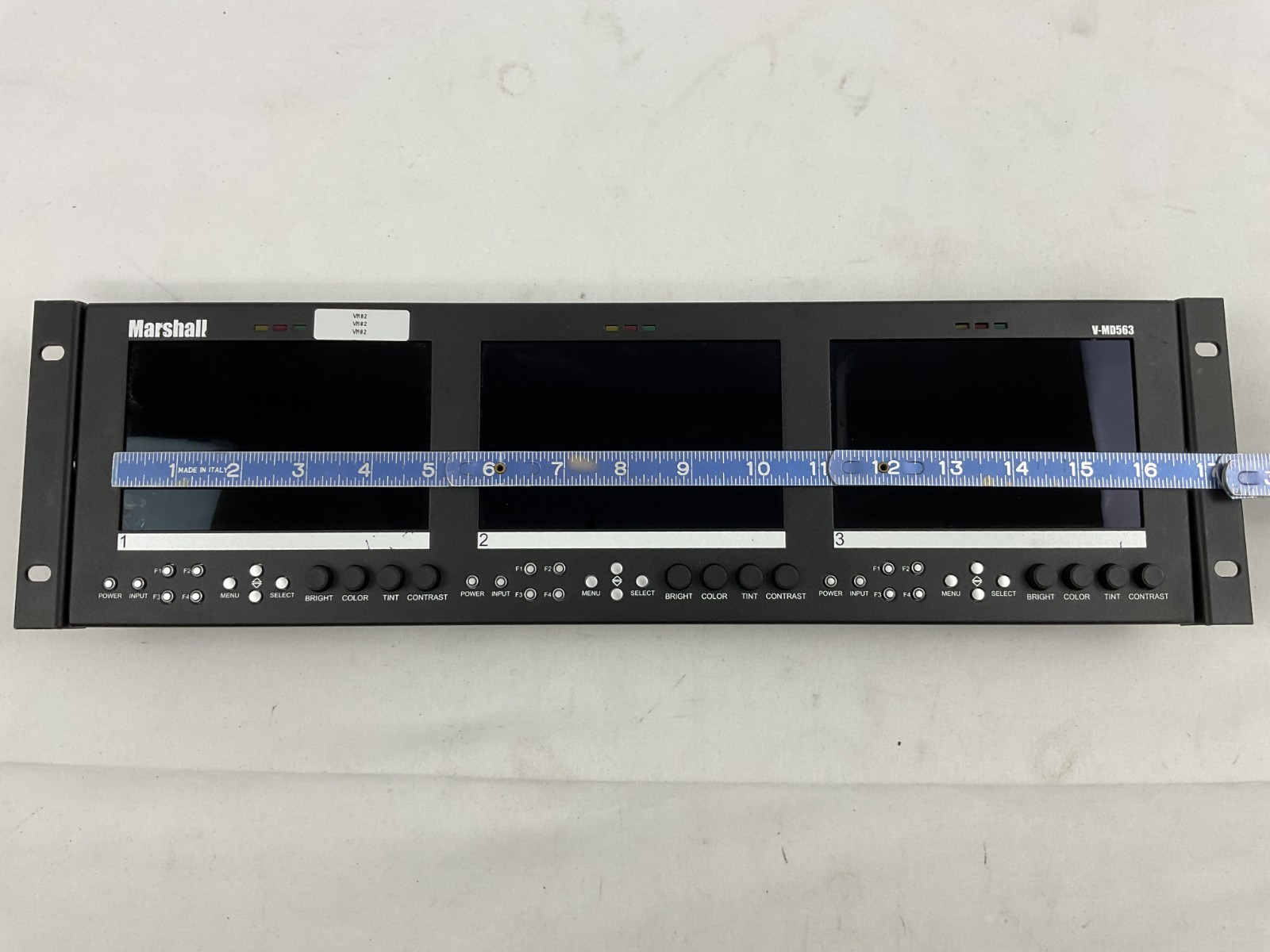 Marshall V-MD563 3 Rack-Mountable Monitor Three 5.6″ 1280 x 800 LCD Screen Pane