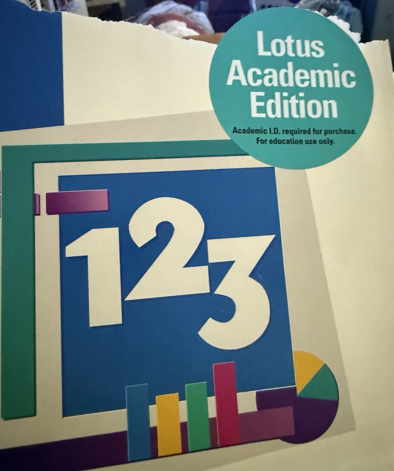 3D version Lotus 123 Release 2.3/2.4 for DOS Academic Education SEE PICS!