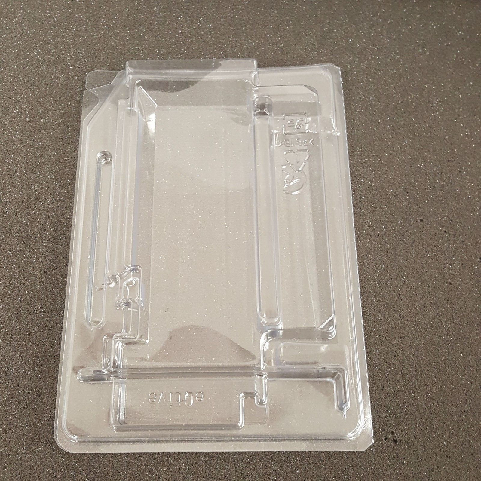 LOT OF 25 CLEAR PLASTIC CLAMSHELL CASES FOR HBA RAID NETWORK CARDS USA STOCK