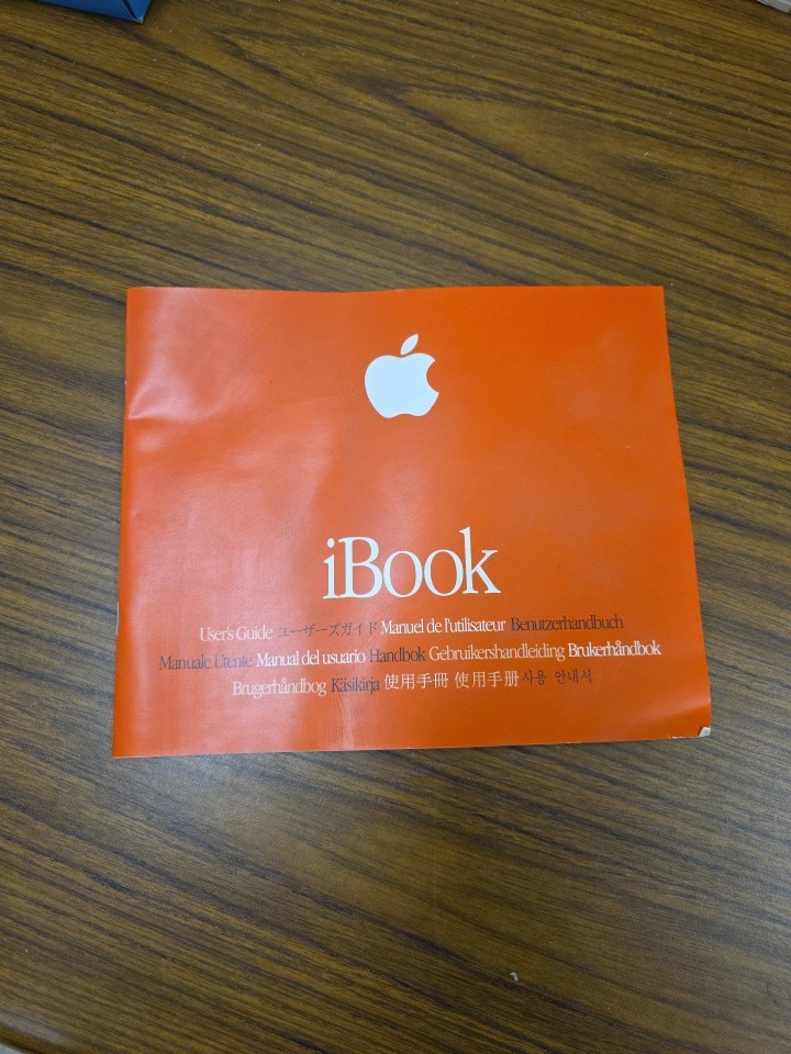 Original Retail BOX ONLY • 2000 Apple iBook G3 Excellent Manuals Cable Media