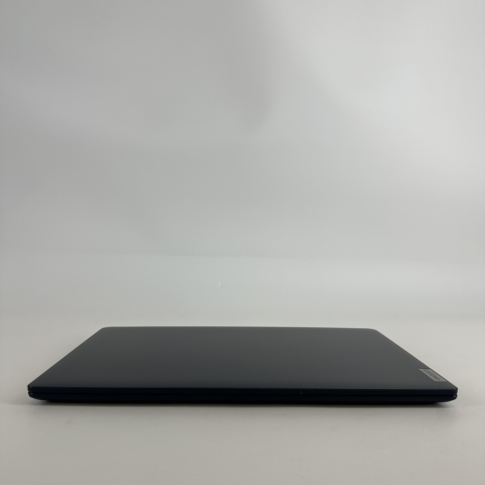 Lenovo IdeaPad 1 15.6 FHD TOUCH 2.8 GHz Ryzen 5 7520U 8GB 256GB SSD Excellent