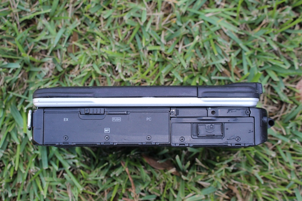 PANASONIC CF-30 L7500 2 DUO 1.6GHZ/ TOUCH/ BT/ NO DVDROM/ WIN7 /250GB / 3GB RAM