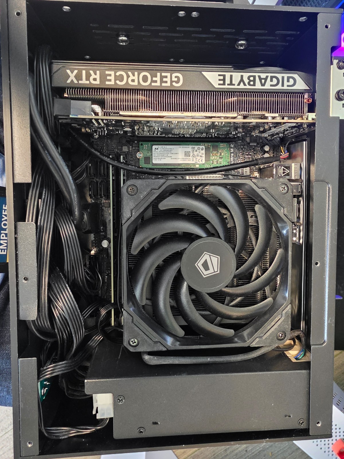 Custom Mini PC Intel Core i5-14500, 16GB DDR4, RTX 5060 LP, ASRock H610M-ITX/eDP