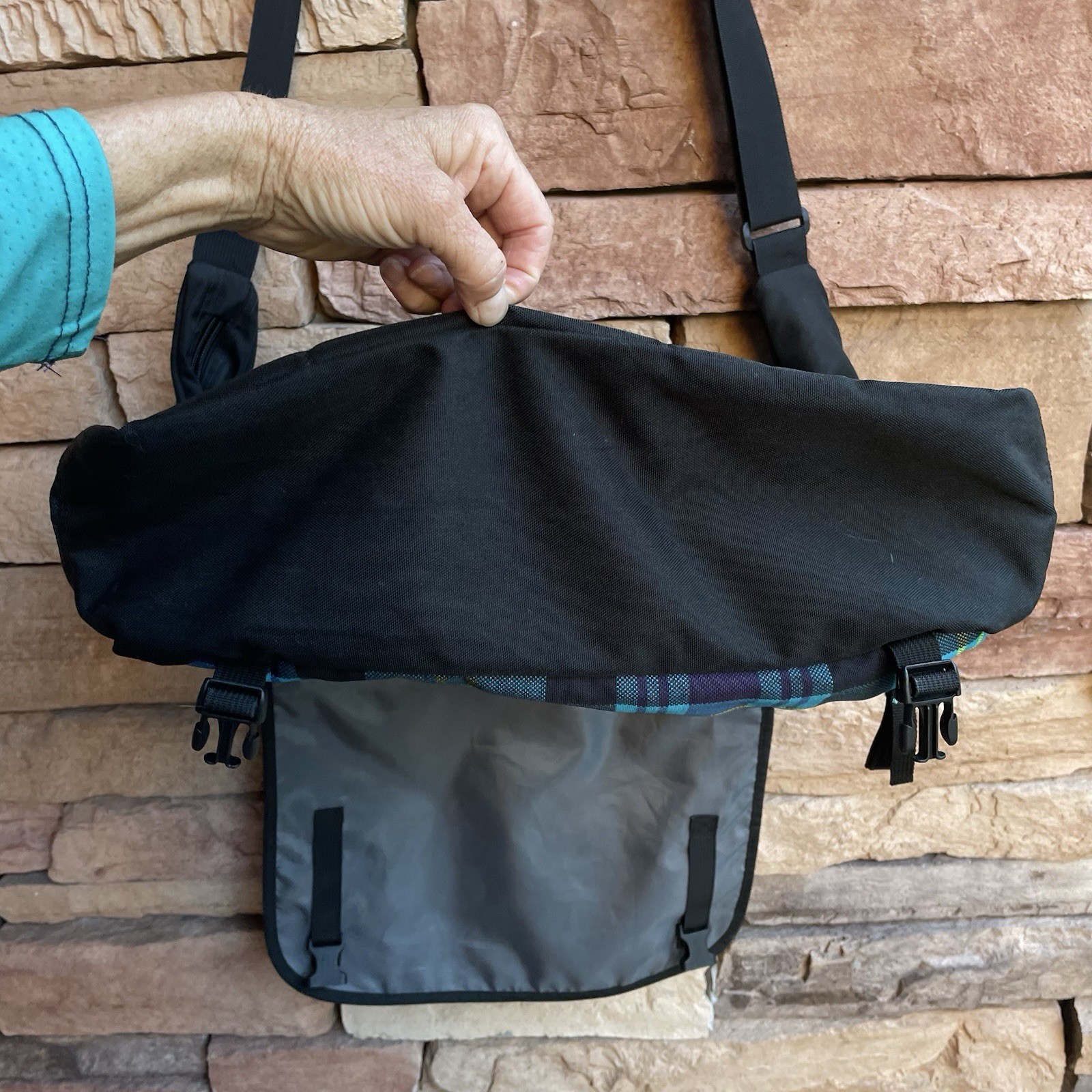 Jansport blue black plaid work computer laptop bag EUC