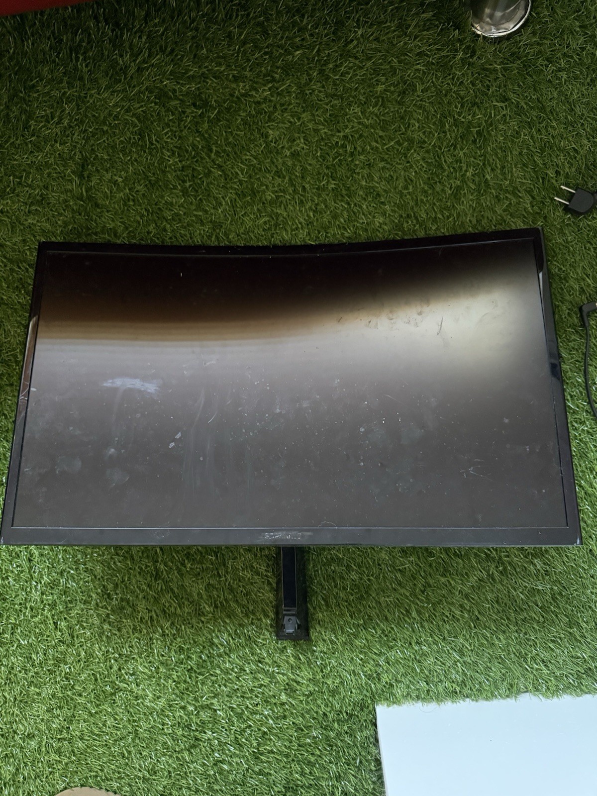 Samsung 24-inch Curved LED FHD 1080p Gaming Monitor 60Hz