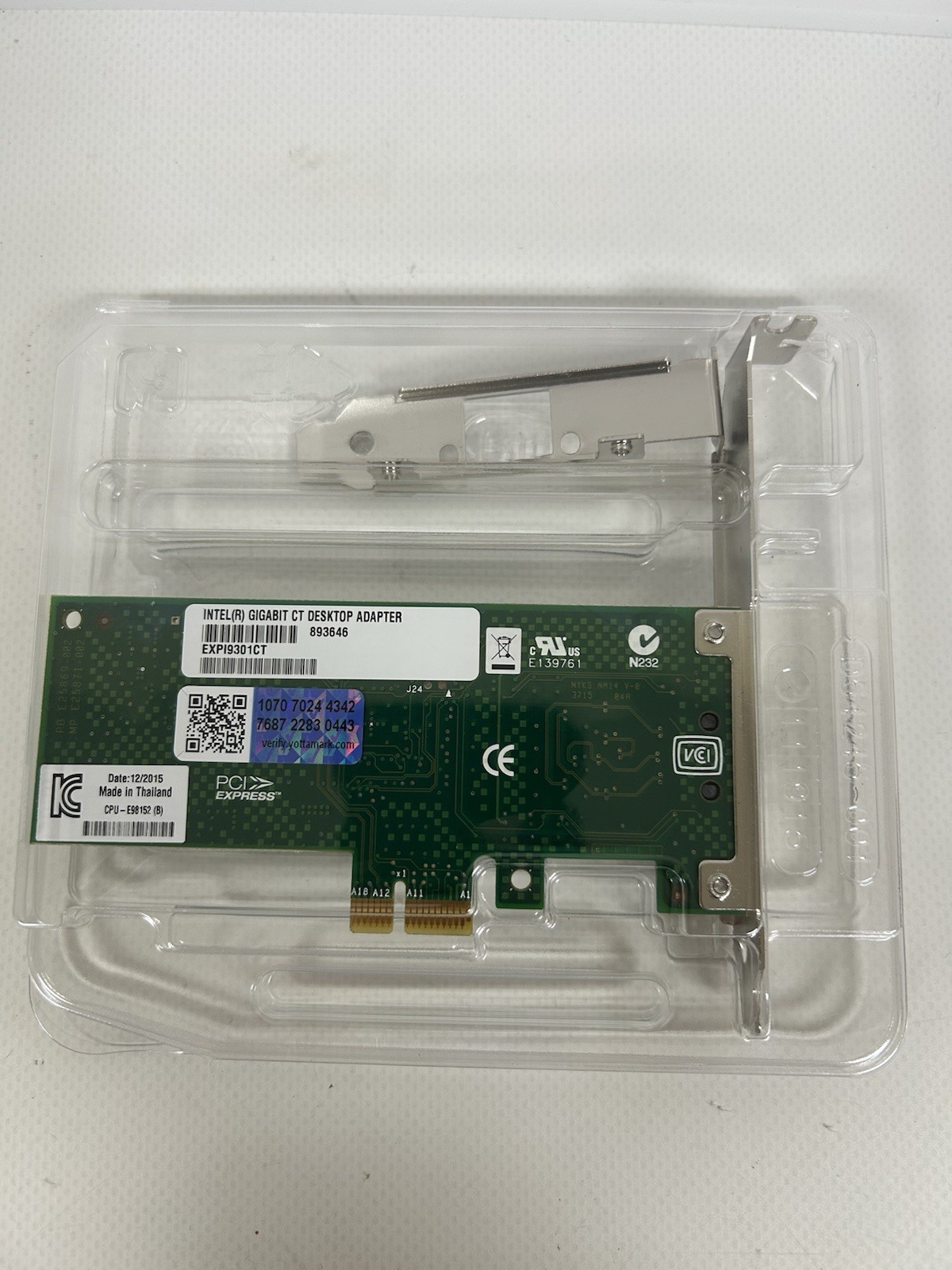 Intel Gigabit CT Desktop Adapter Ethernet EXPI9301CT CPU-E25869 893646 PCI