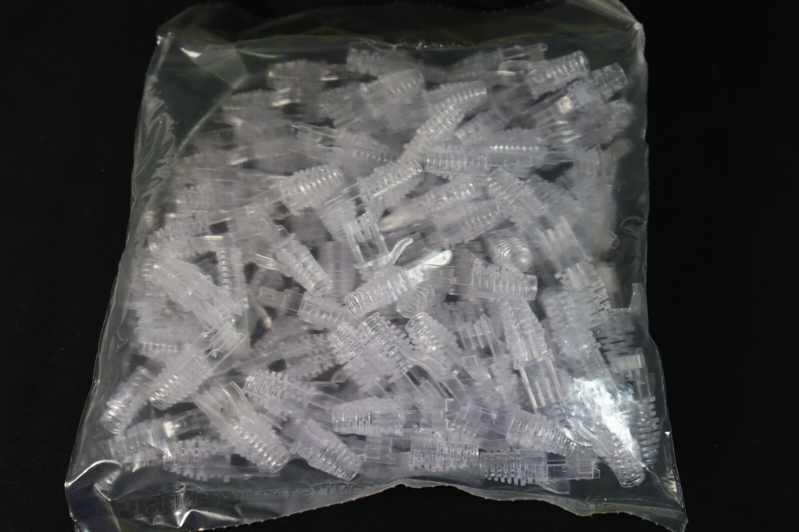 Pack of 100 Commscope Modular Plug Boots 2843020-3 Integrated for MP-6AU, 59MM