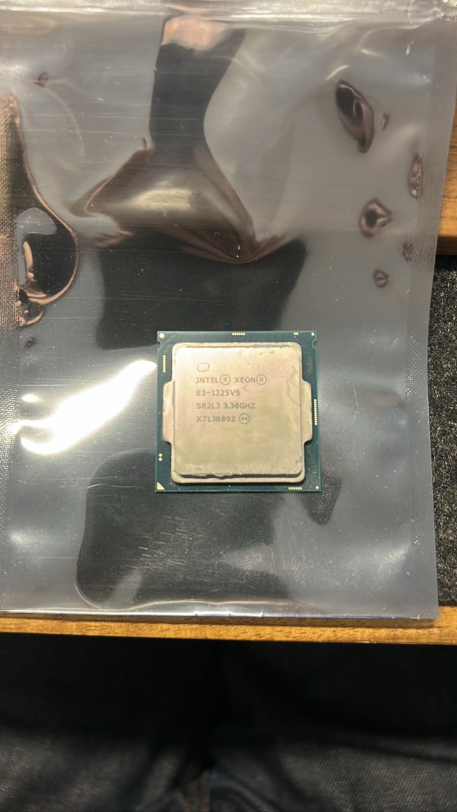 Intel Xeon E3-1225 V5 SR2LJ 3.30GHz Quad Core LGA 1151 CPU