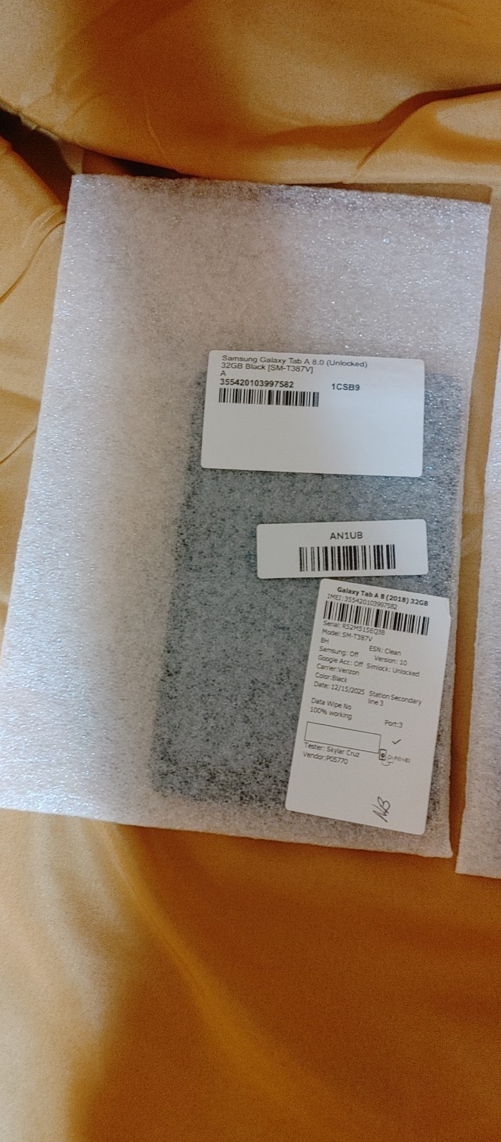 Samsung 8″ Tablet