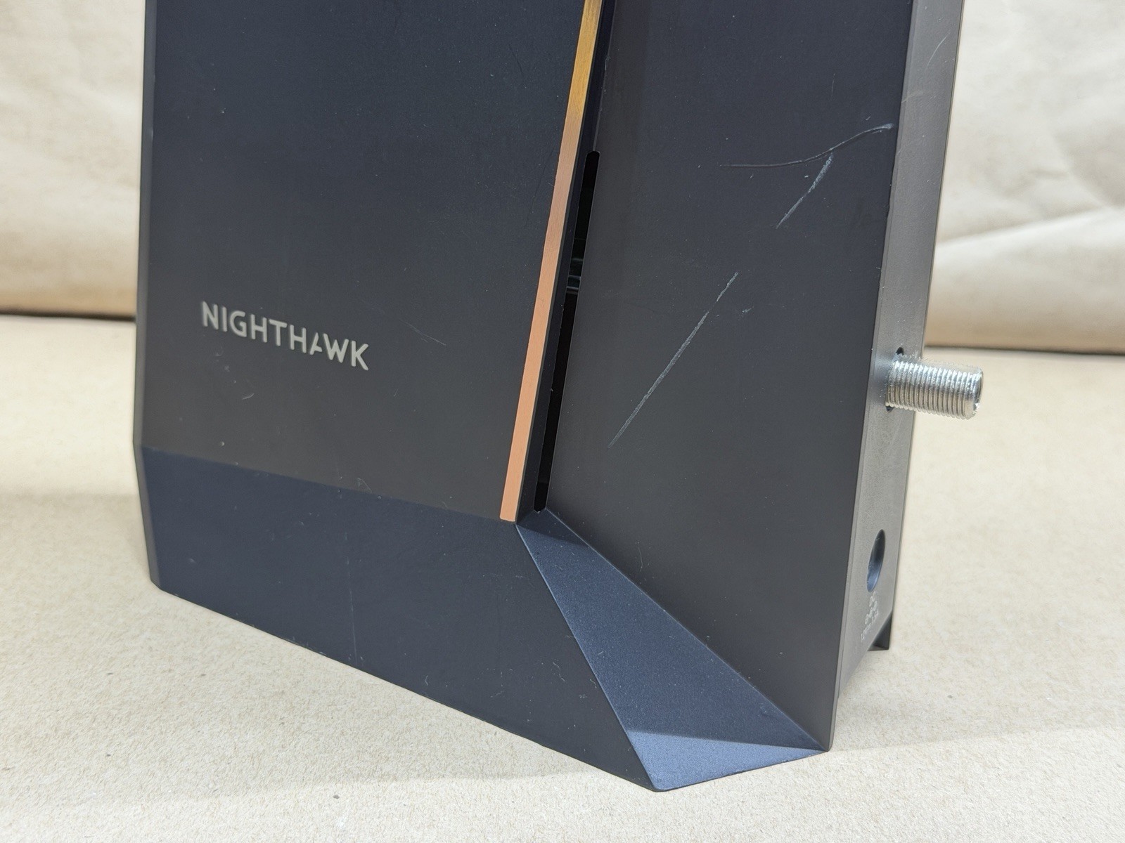 NETGEAR CM2000 Nighthawk DOCSIS 3.1 Cable Modem | Device Only