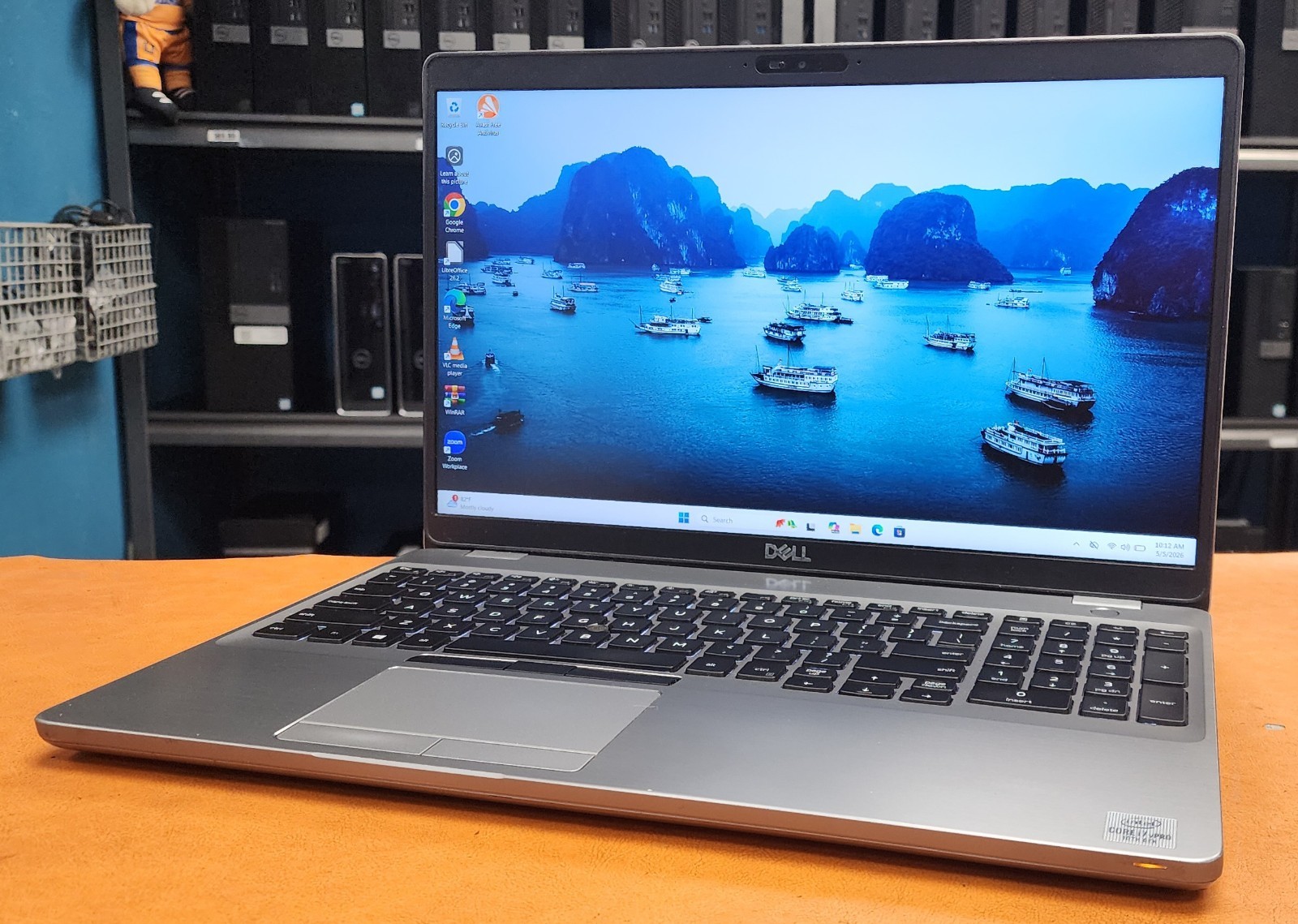 Dell Latitude 5510 – Intel i7-10th Gen, 512 GB SSD, 16 GB PC4 RAM, Win11, 15.6″