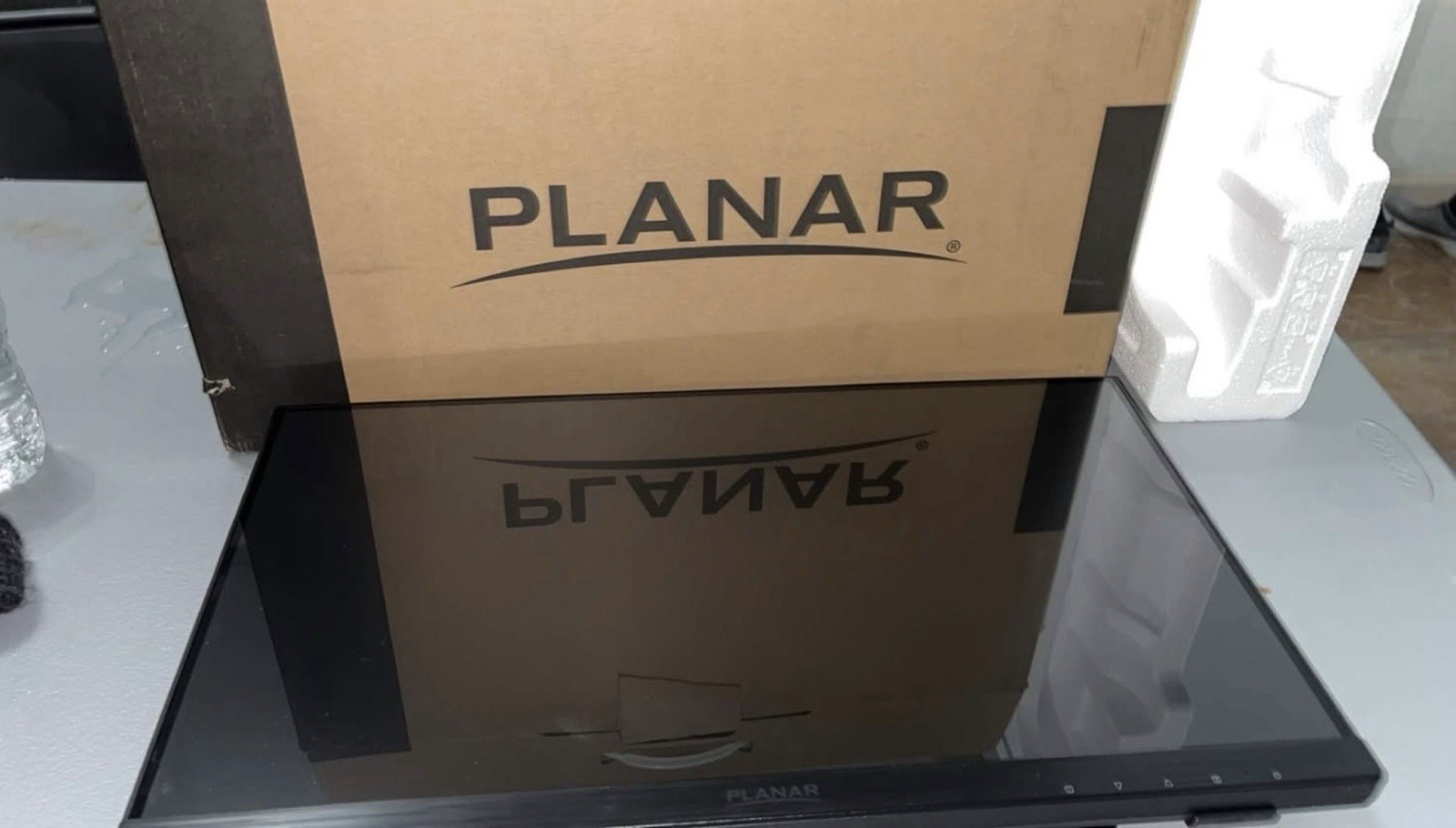 Planar PCT2235 22in Touchscreen LCD Monitor 1080p 16:9 Black HDMI VGA