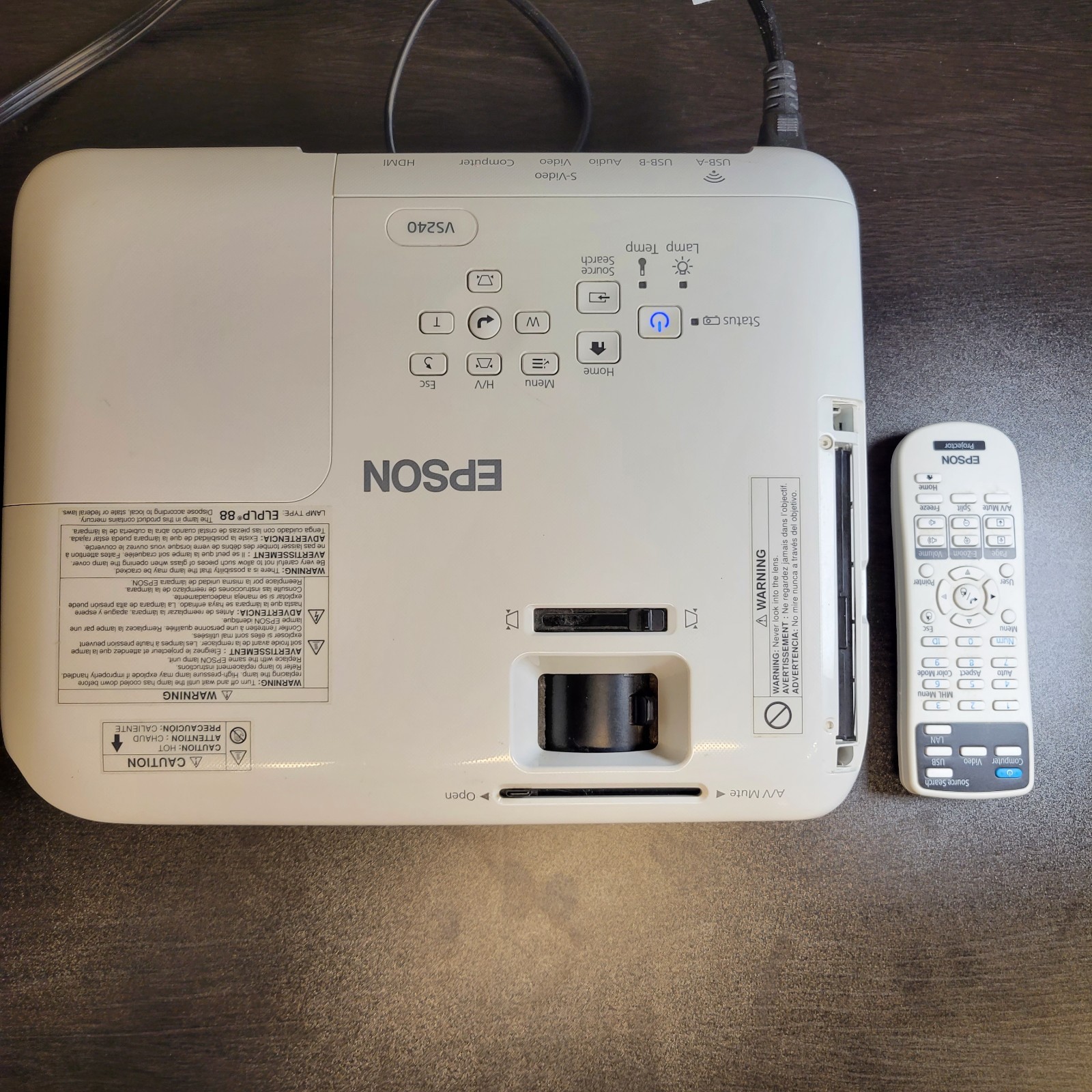 Epson VS240, HDMI Projector, 3000 Lumens 800×600 15000:1, Lamp Hours: 3442