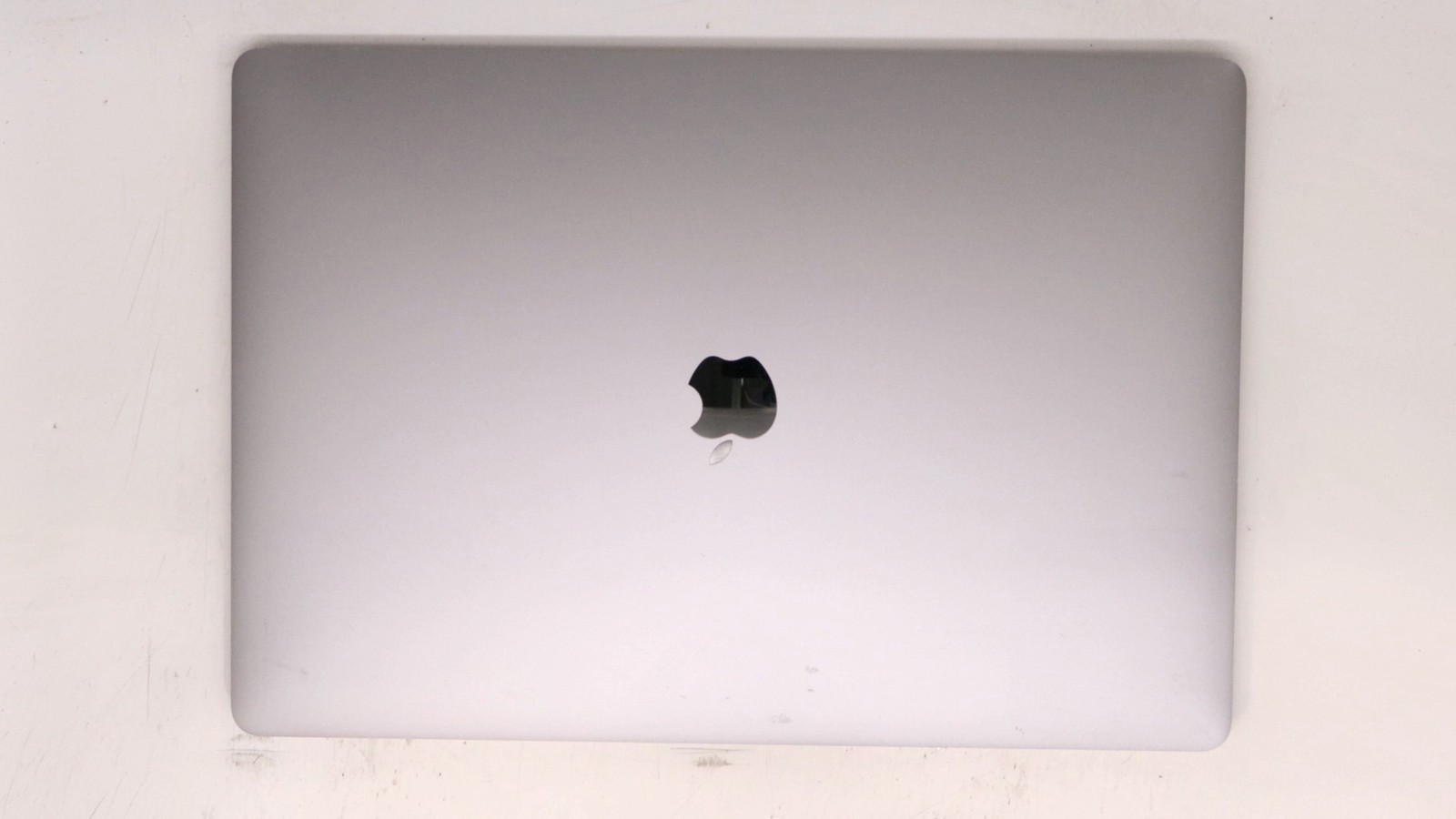 Apple Macbook Pro 16″ i7-9750H 64GB 1TB – Very Good