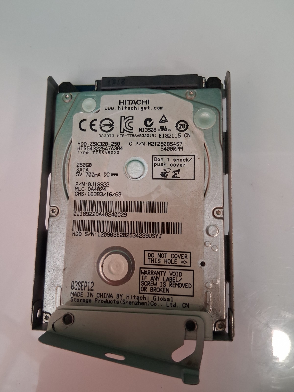 HITACHI Z5K320-250 HTS543225A7A384 250GB SATA 2.5″ HDD Hard Drive 100% HLTH EZ0M