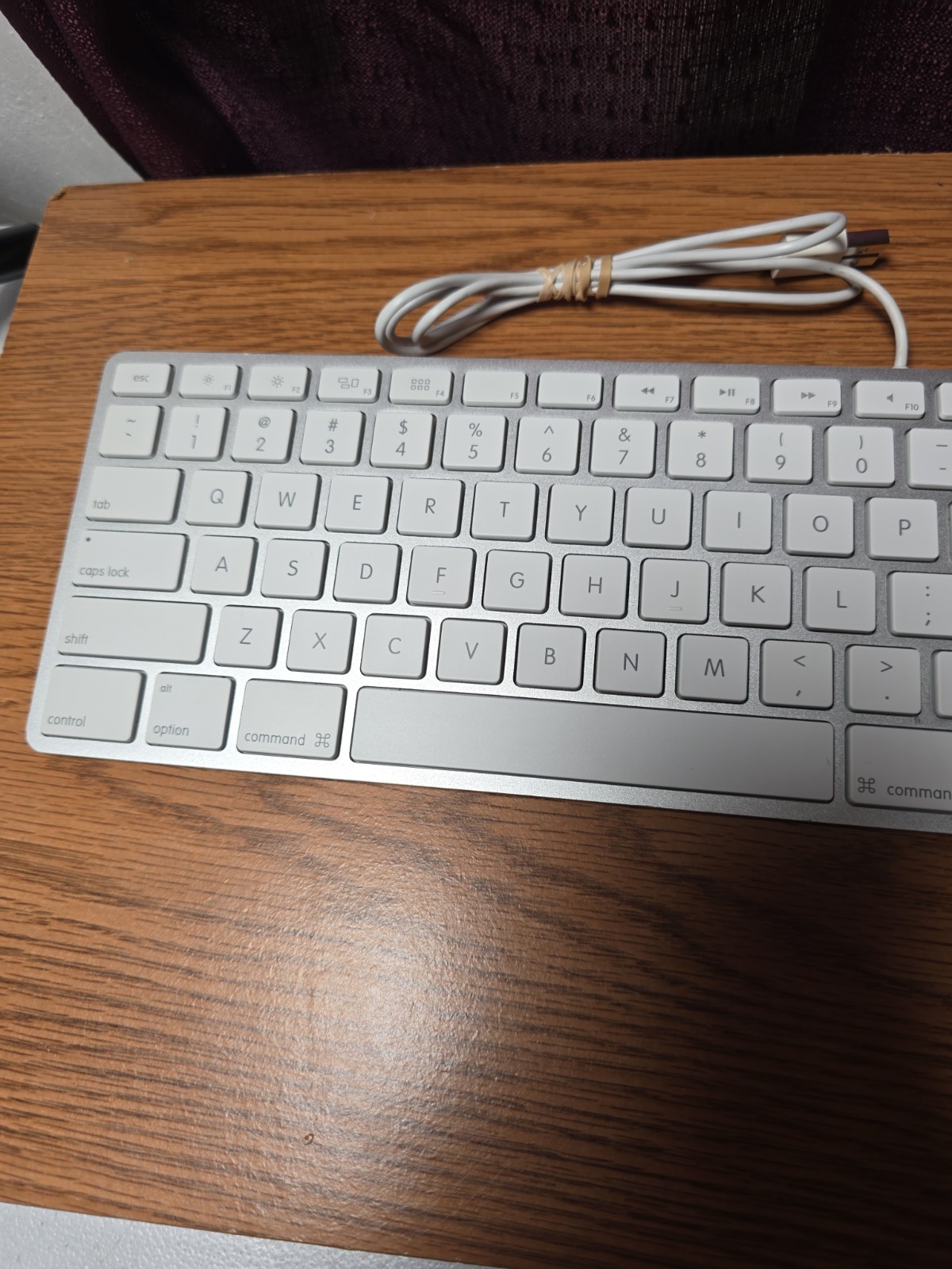 Apple A1243 Aluminum Wired Keyboard Full Size, Slim, Mac. Cleaned