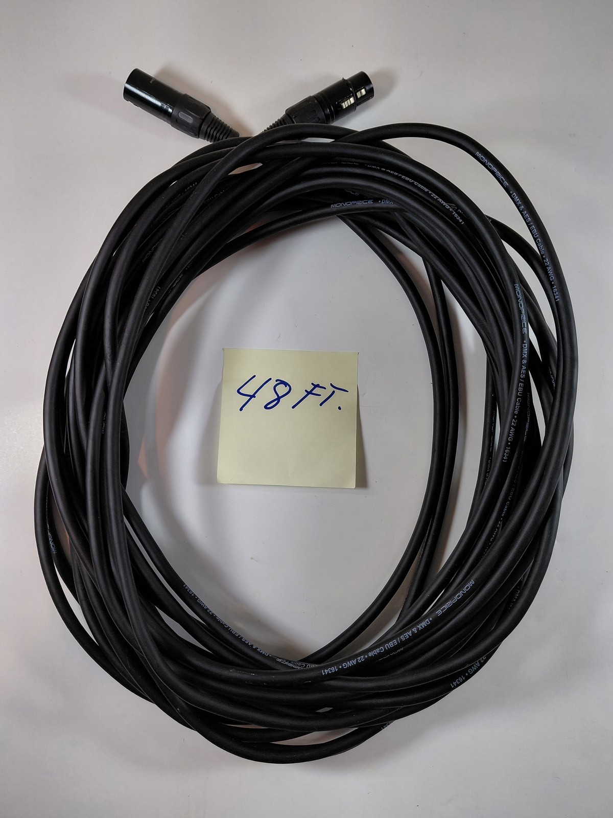 Monoprice 48 FT XLR 3-Pin Male to Female DMX AES/EBU 22AWG Audio Cable Black