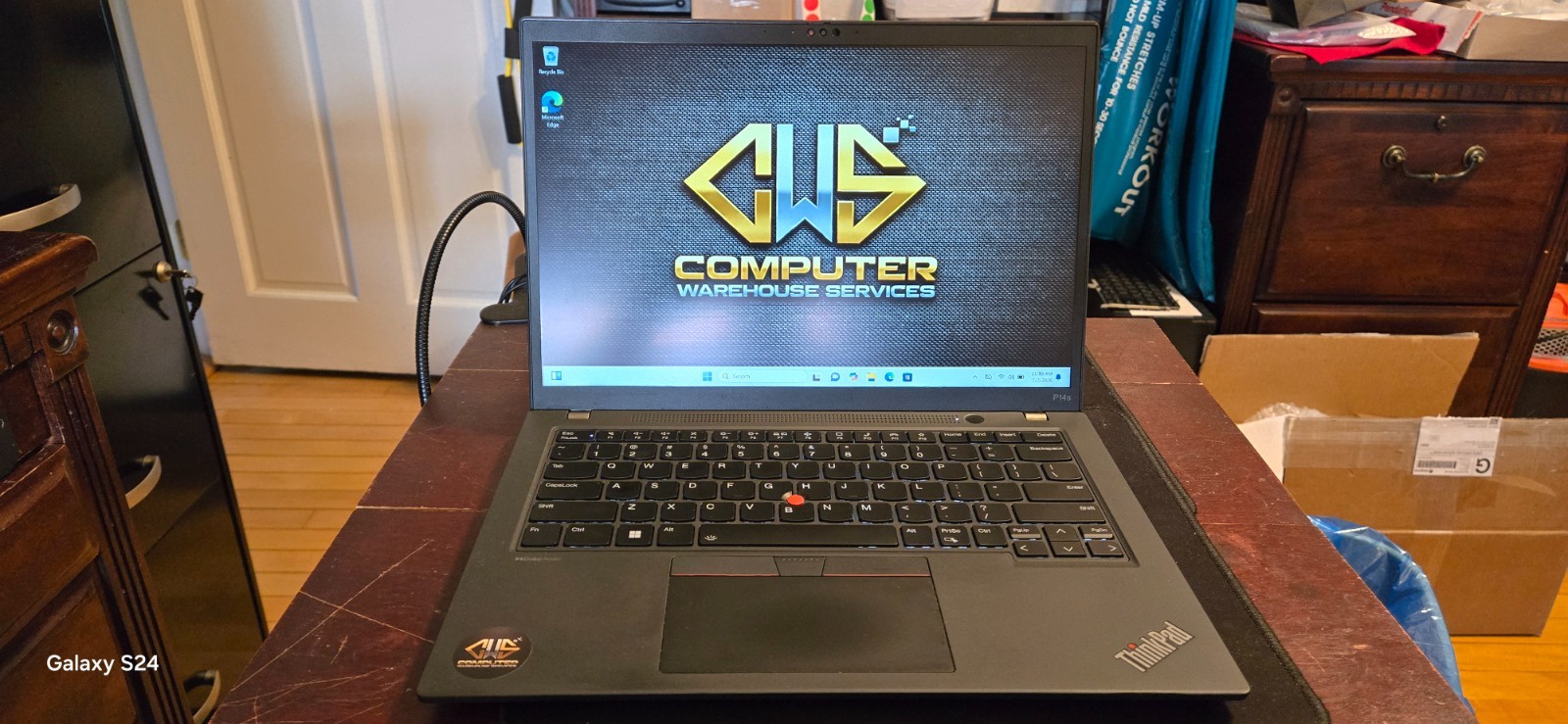 Lenovo ThinkPad P14s Gen 4 FHD+ 3.3 GHz Ryzen 7 PRO 7840U 32GB 500GB SSD