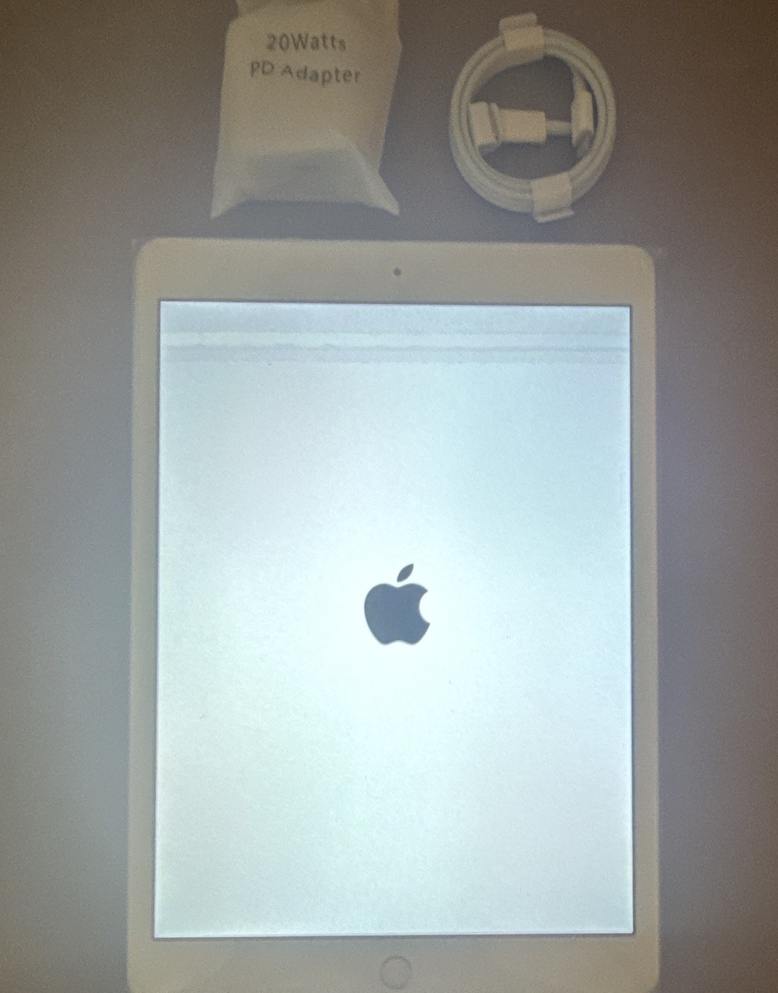 Apple iPad 7th Gen 10.2in 32GB Silver Wi‑Fi iPadOS A10 Fusion 3GB MW752J/A