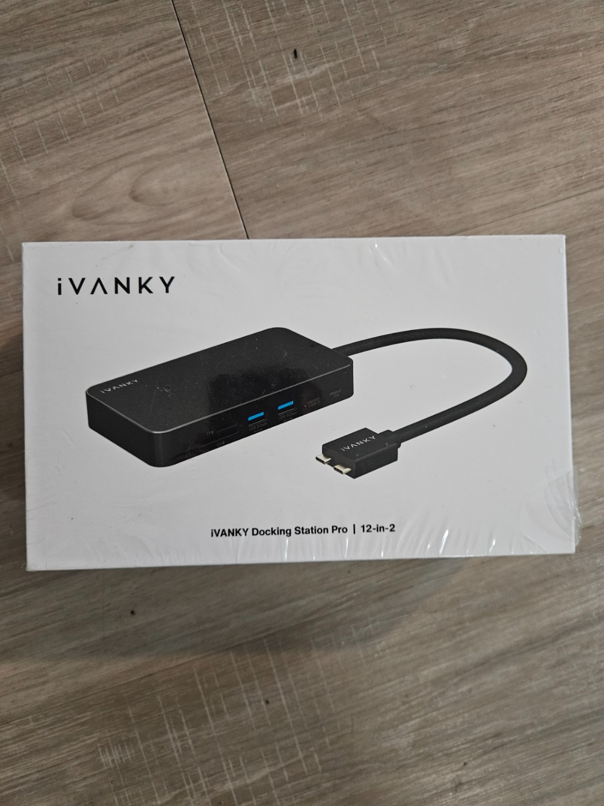 ivanky 14-in-1 rgb 4k120hz docking station