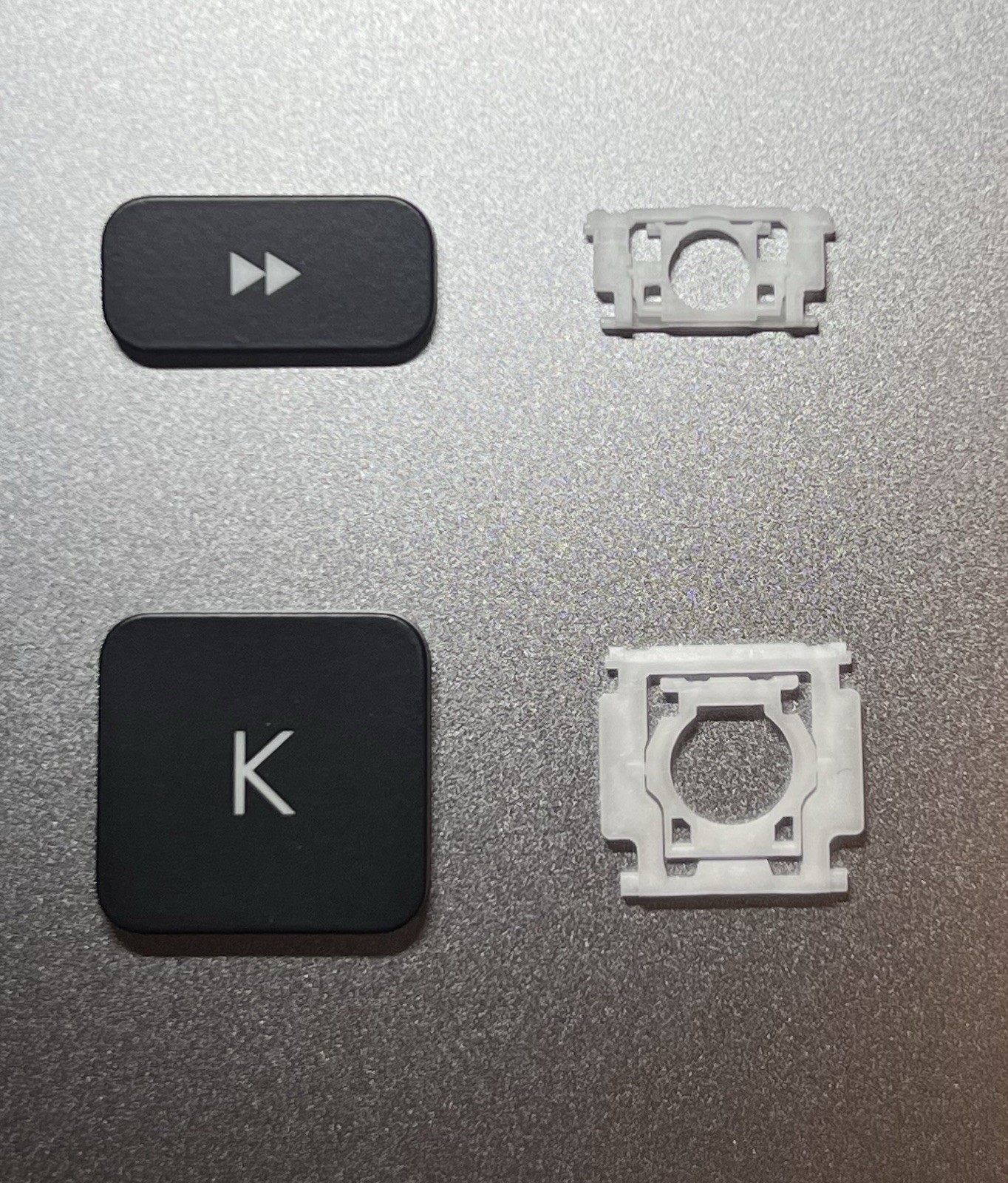 Logitech Combo Touch | iPad Pro 13″ M4 & M5 | Single Replacement Keys (YU0085)