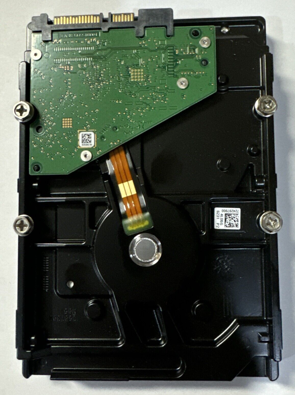 Seagate SkyHawk ST2000VX007 2TB 7200 RPM 64MB Cache SATA 6.0Gb/s 3.5Surveillance