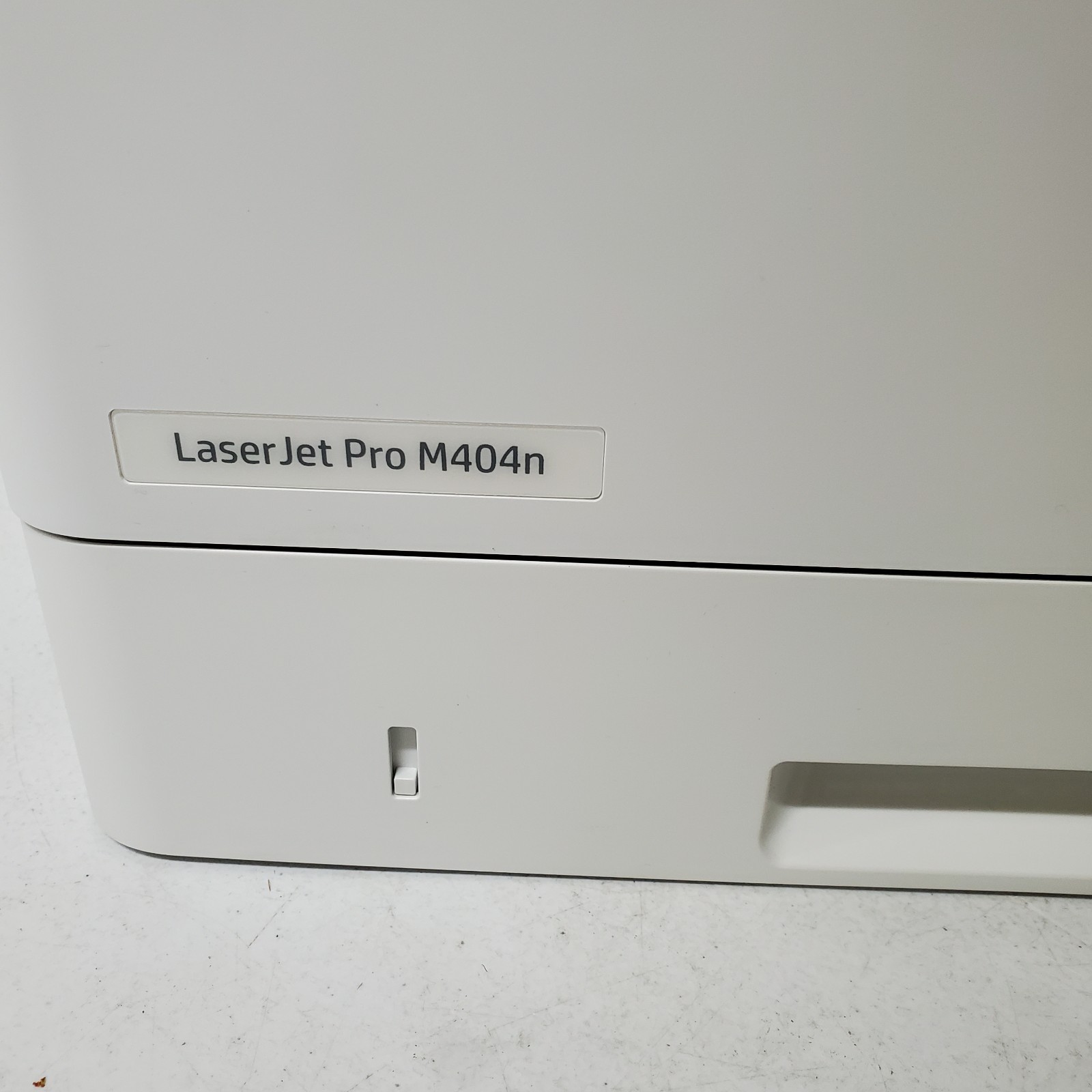 HP LaserJet Pro M404n Monochrome Printer LOW USE 2.1K Pgs W/TONER Networkable
