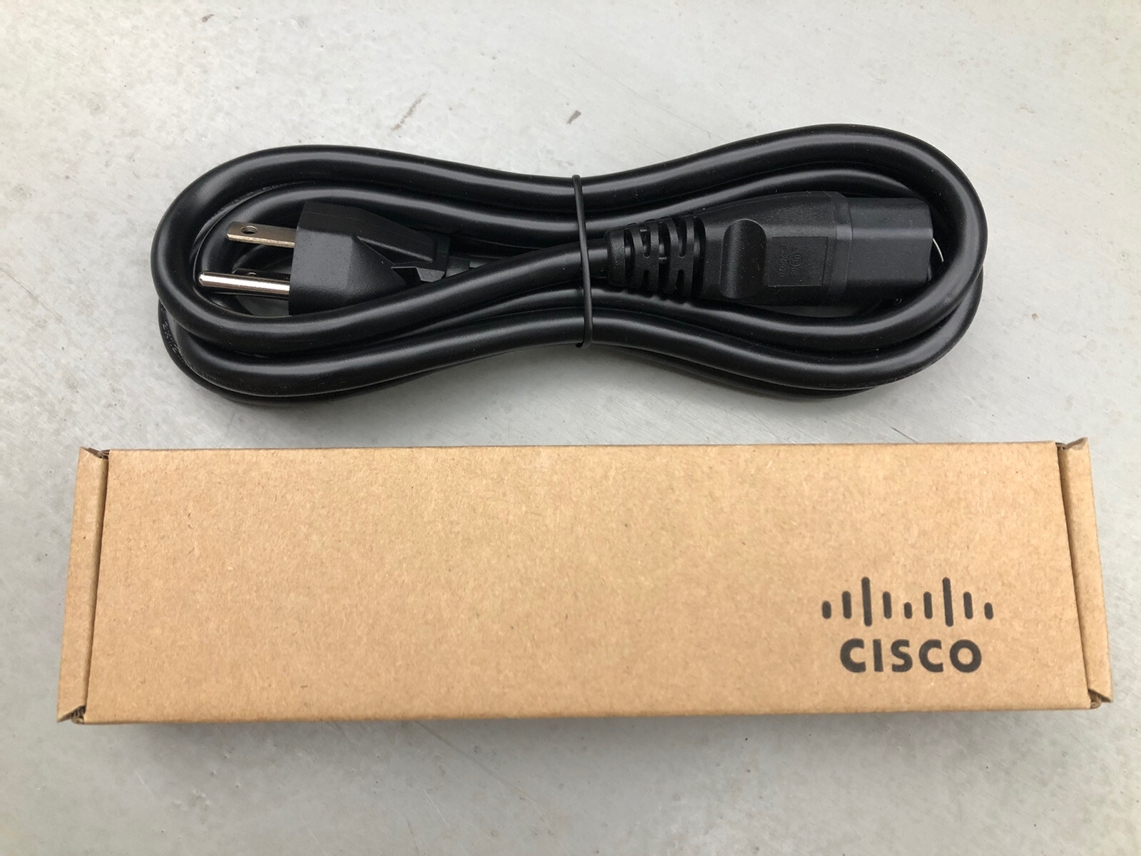 Cisco Meraki MA-INJ-4-US Power Injector 802.3at PoE (US Plug) 110V, 220 V Input