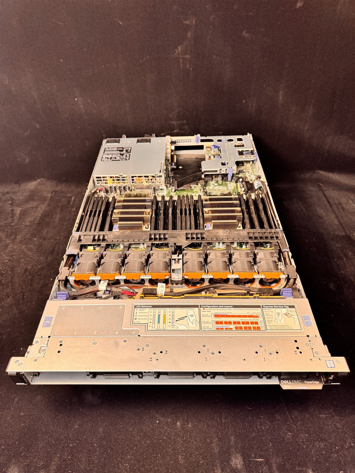 DELL POWEREDGE R640 8SFF 2x 20C GOLD 6138 2.0GHZ 128GB RAM 2x 400GB SSD H730