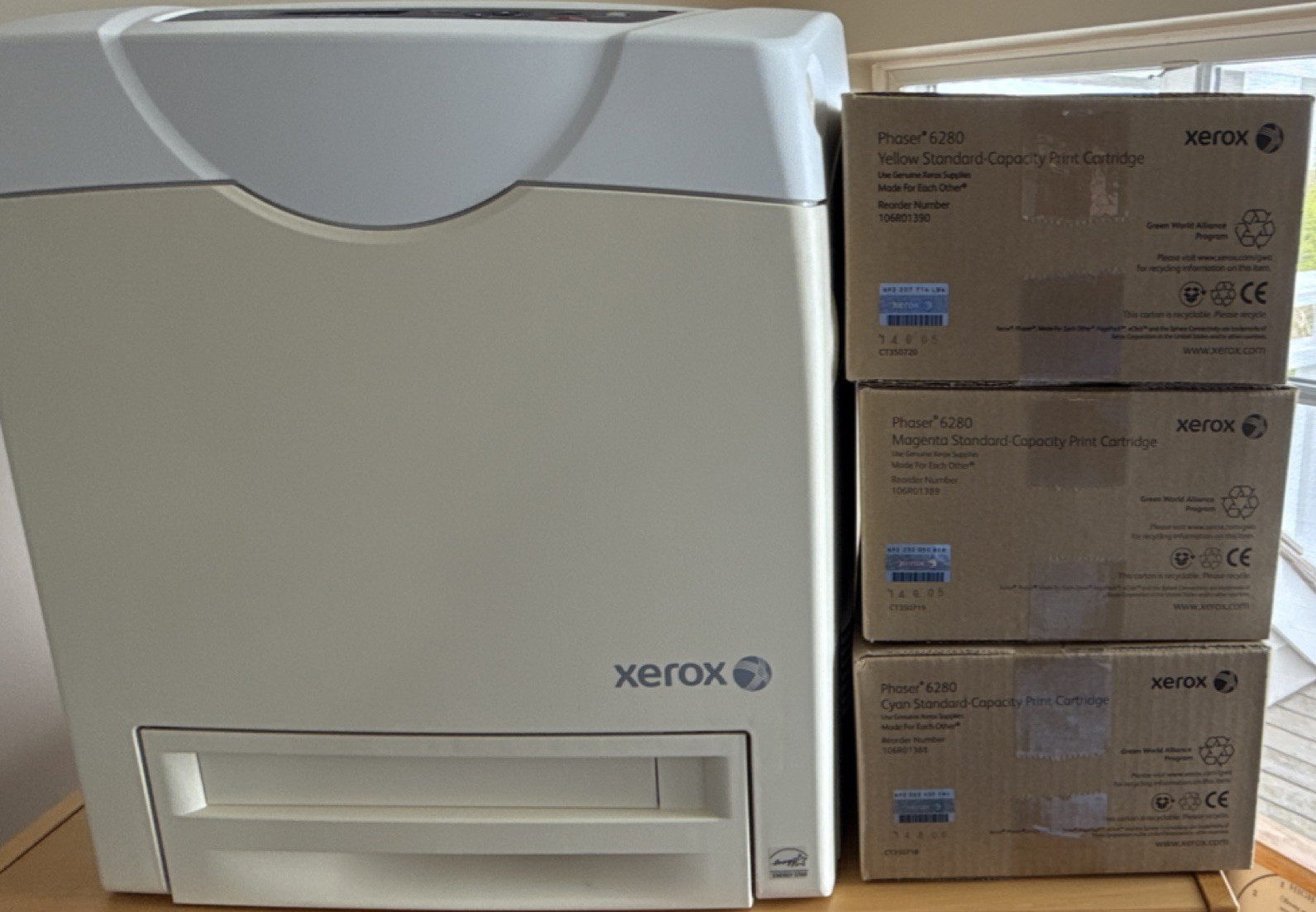 Xerox Phaser 6280DN Color Laser Printer Duplex Networkable with Toner Cartridges