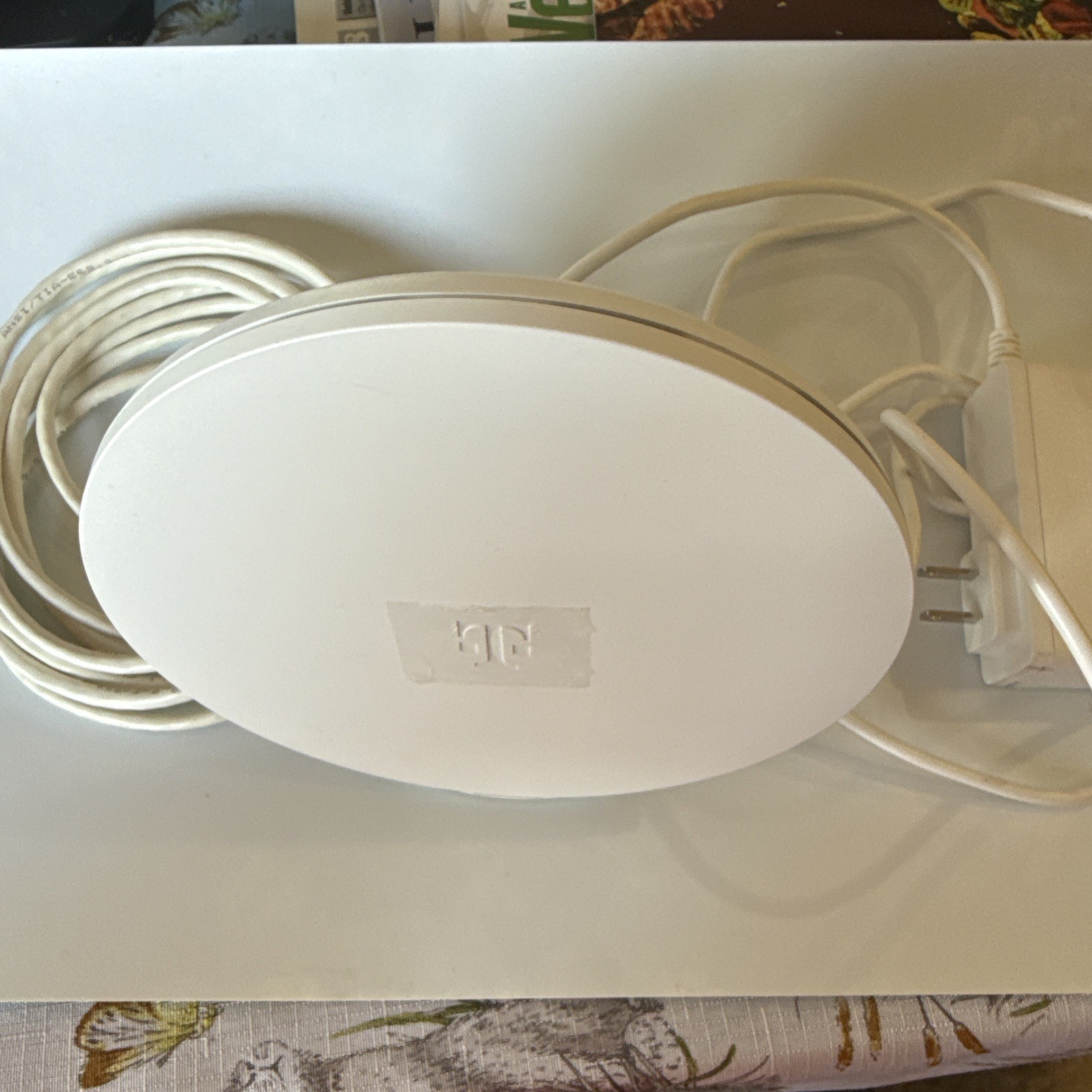 T-mobile Internet Wi-Fi Mesh Access Point FZET06204000J. Power and Ethernet Inc