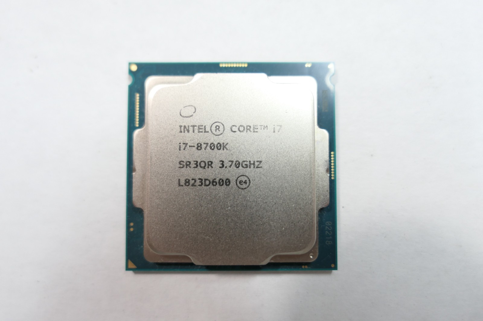 Intel Core i7-8700K 3.7GHz 6-Core 12-Thread 8th Gen LGA 1151 CPU SR3QR
