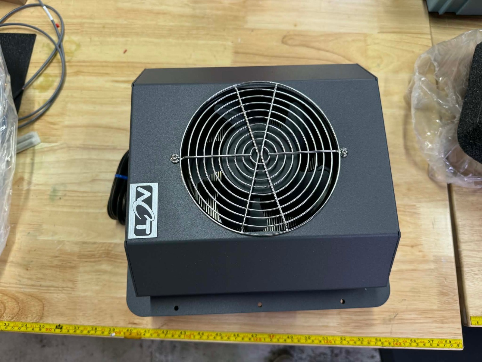 ACT HSC-22-24-4 Sealed Enclosure Heat Sink Cooler | 24VDC | NEMA 4 | New OpenBox