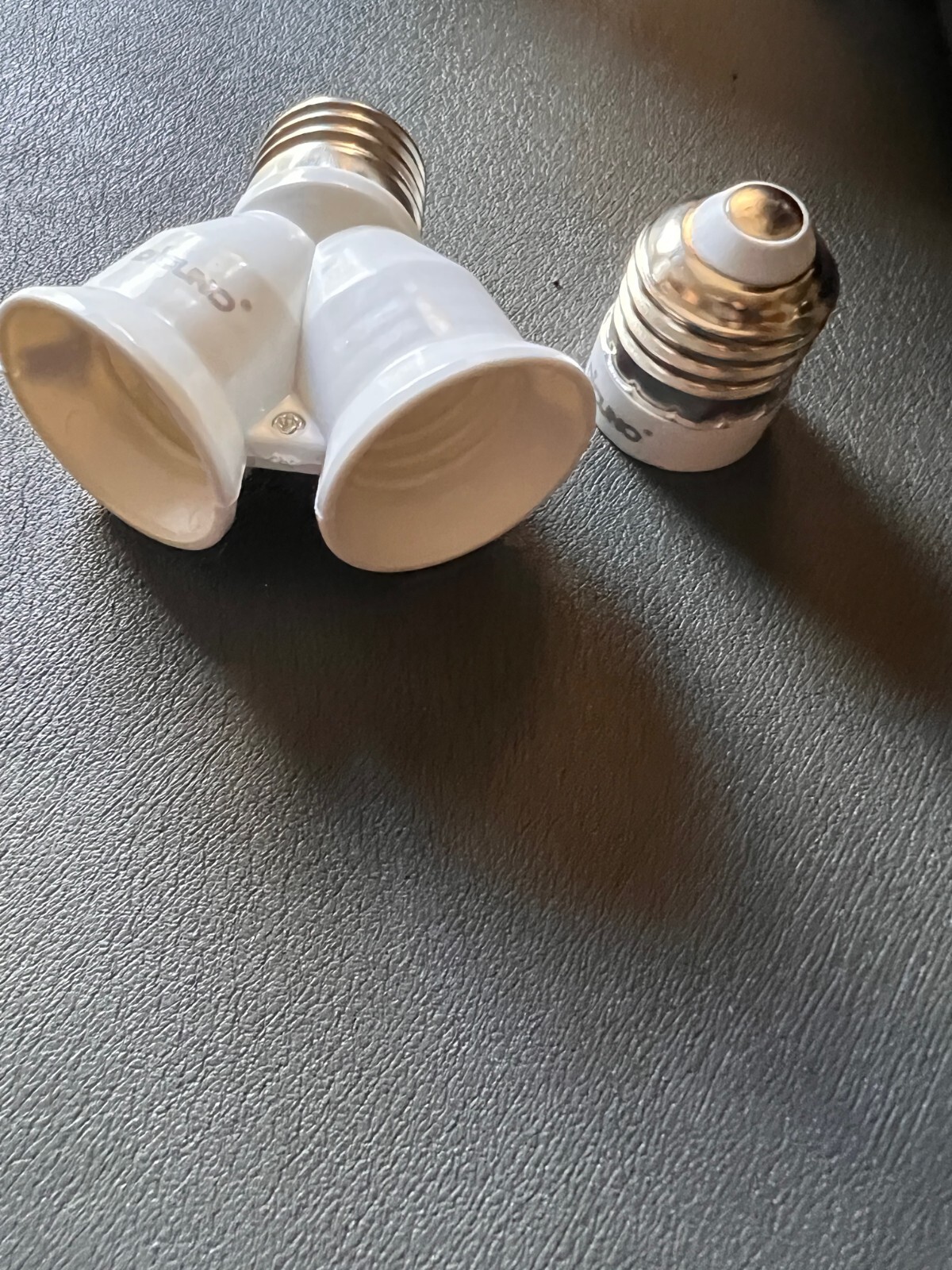 Featherbrite UV LED Blue Light Bulb 120v 1.5w Plus Adapters