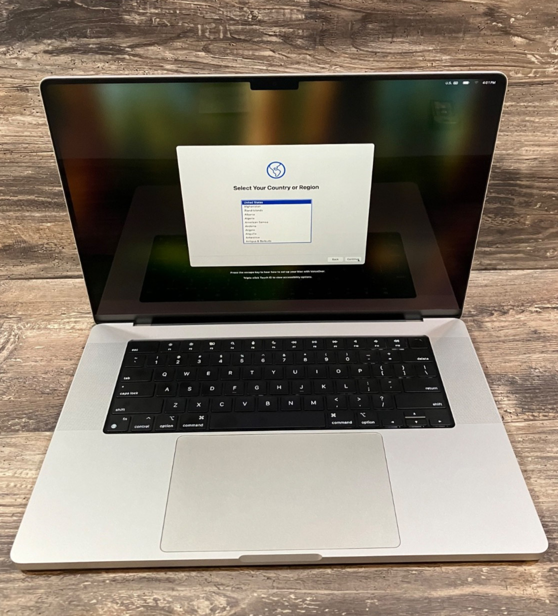 Apple MacBook Pro 16″ | M3 Pro | 36GB RAM 512GB | Silver A2991 | 95% Battery VG