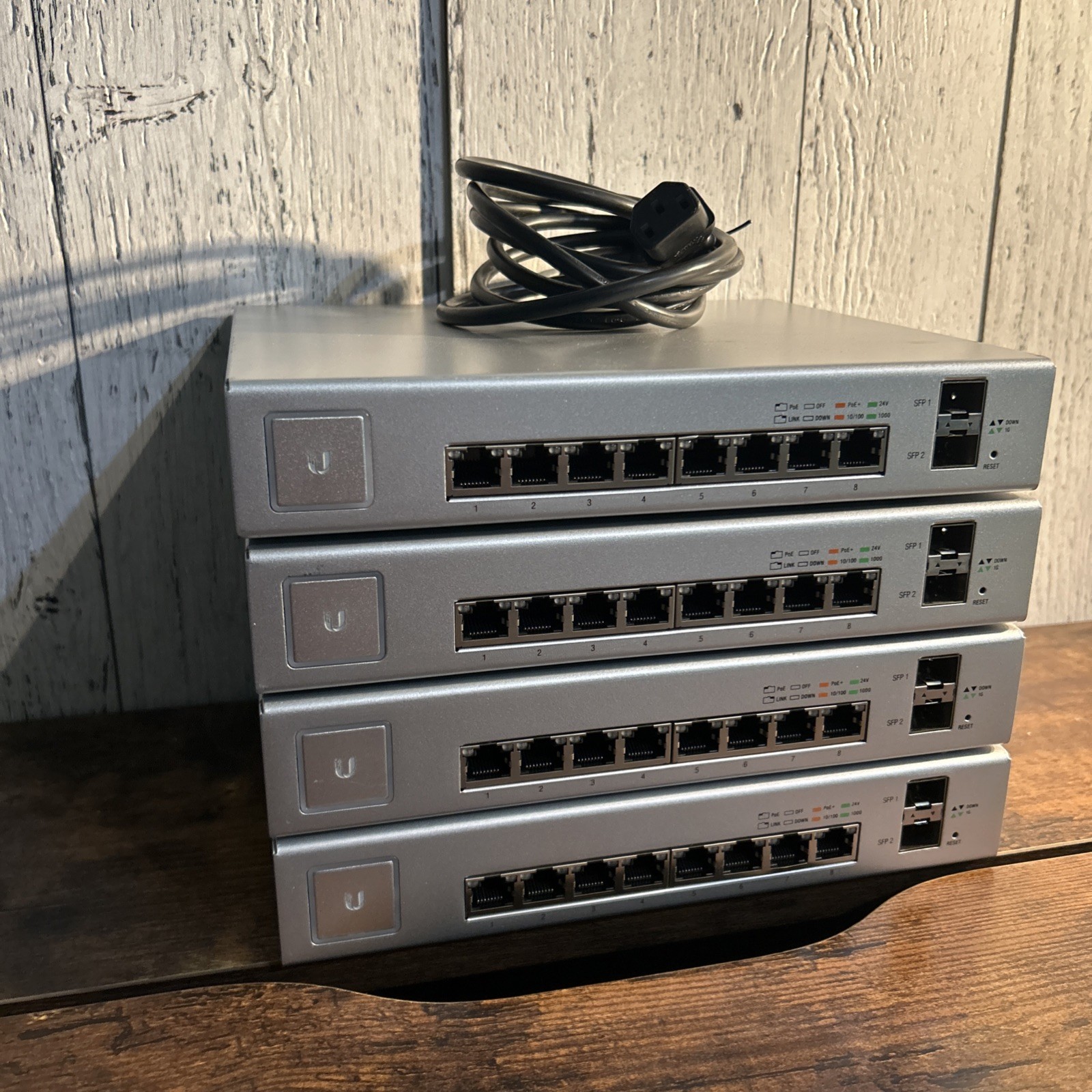 Ubiquiti UniFi US-8-150W 8-Port PoE Gigabit Switch 150W w Power Cord Tested Gray