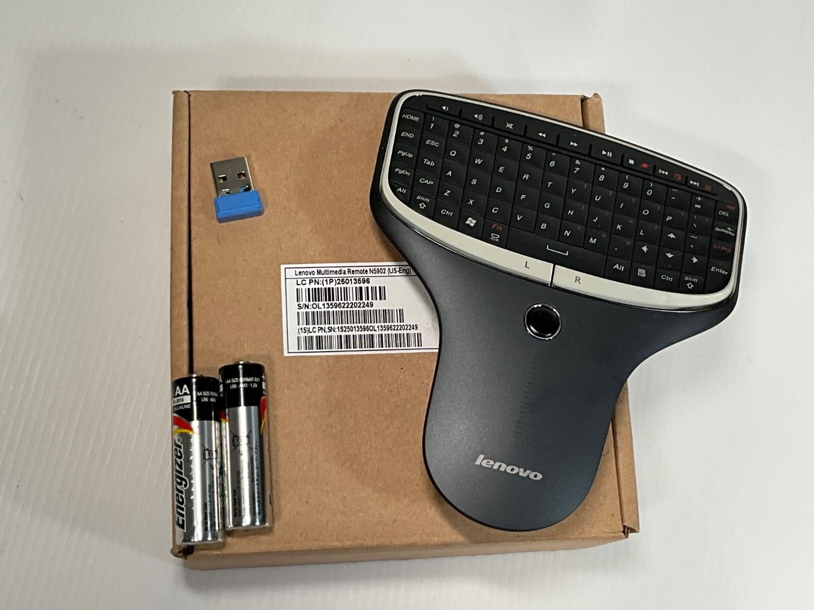 NEW Lenovo N5902 Multimedia Wireless Remote Backlit Keyboard with DONGLE