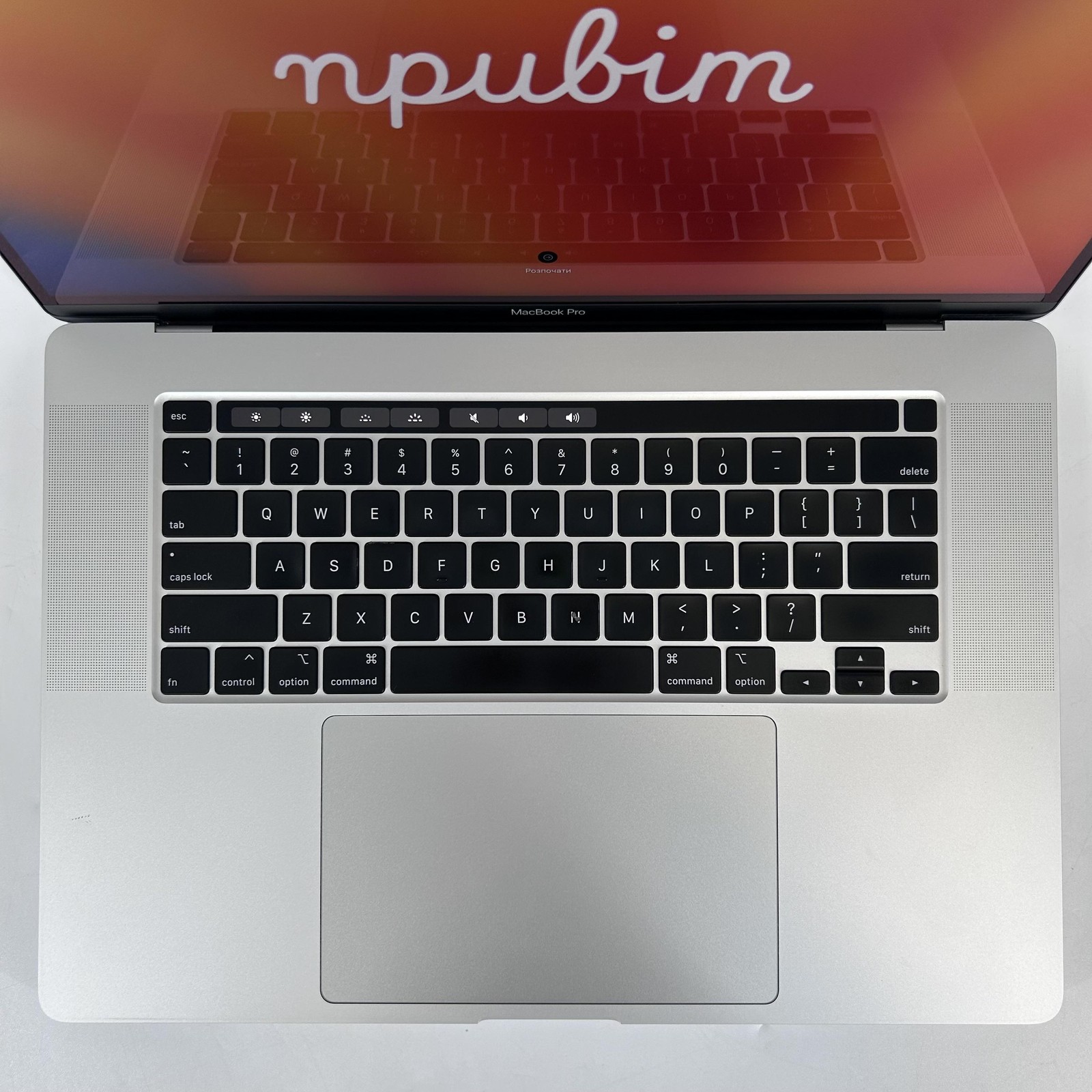 MacBook Pro 16 Touch Bar Silver 2019 2.3GHz i9 32GB 1TB SSD AMD Radeon Pro 5500M