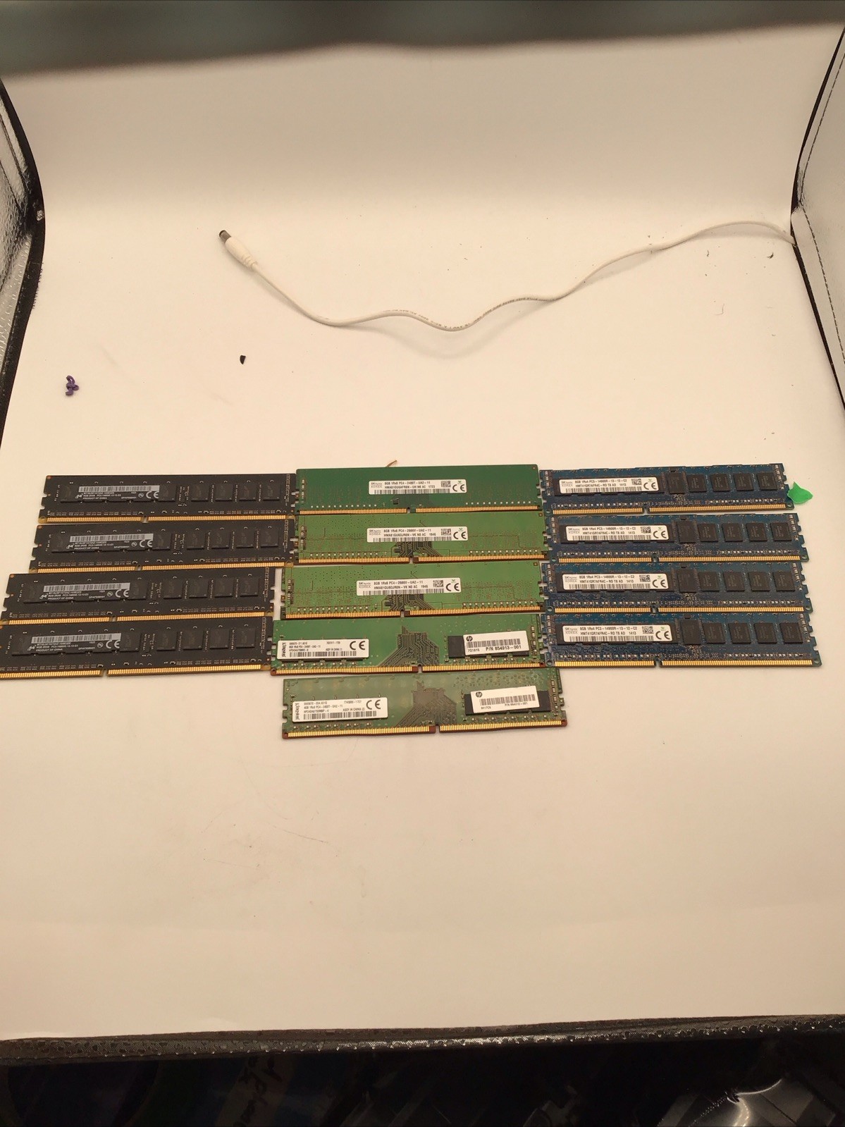 Mix Speed And Brand of 13x 8GB DDR3 And DDR4 Desktop RAM – See In Description