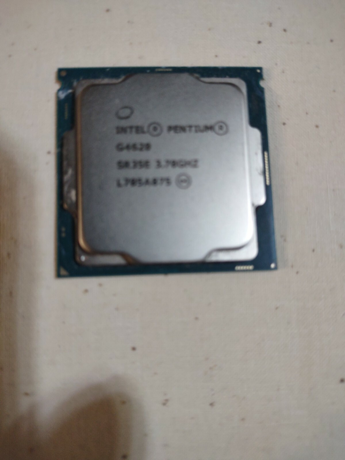 Intel Pentium G4620 LGA 1151 Desktop CPU Processor Kaby Lake Dual-Core 3.7 GHz